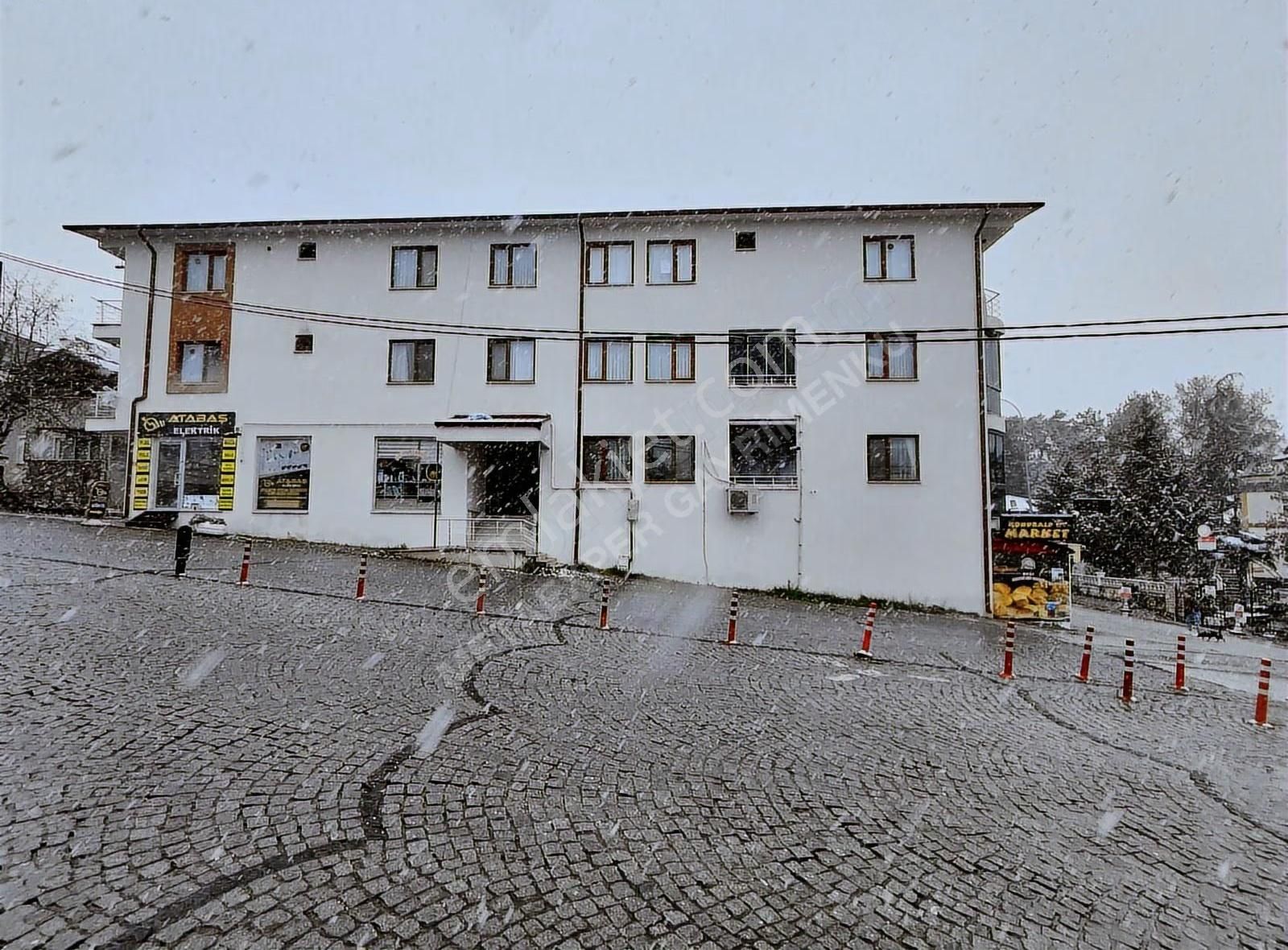 Konuralp'de 3+1 Satılık Daire - Görsel 8