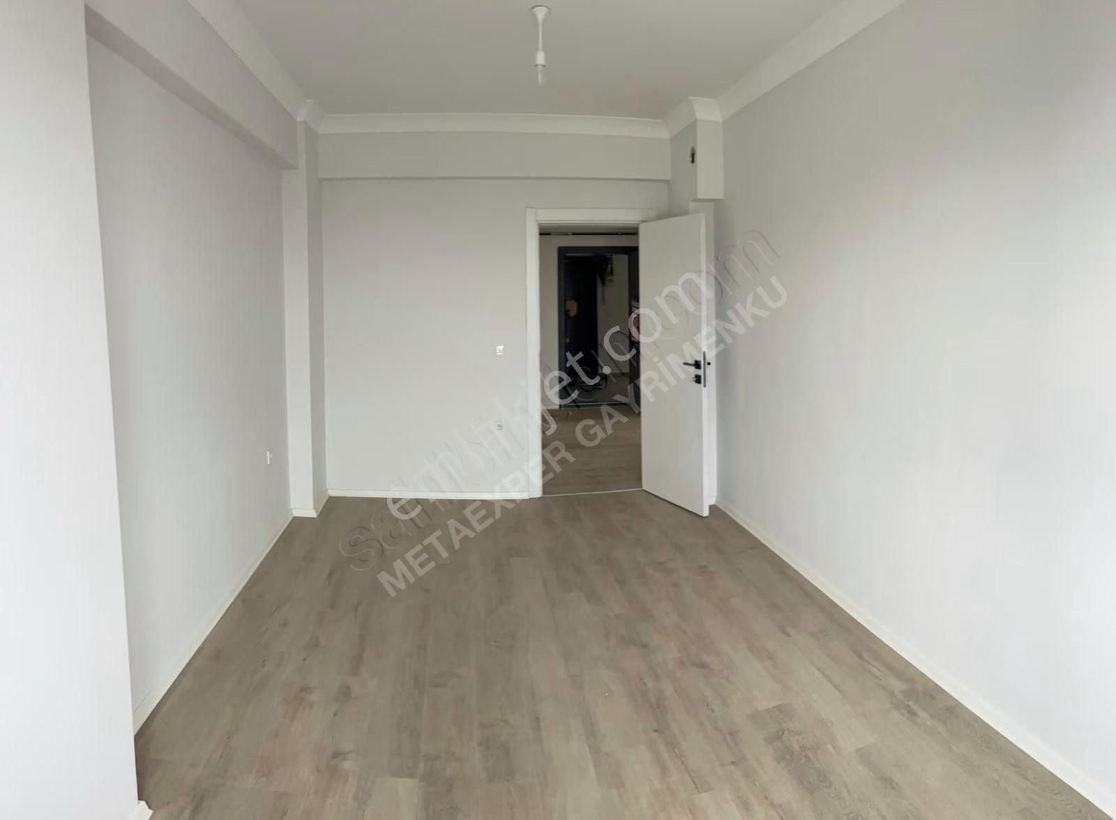 150 M² 3+1.. Ayrı Çamaşır Ve Giyenme Odalı Fırsat Daire - Görsel 2