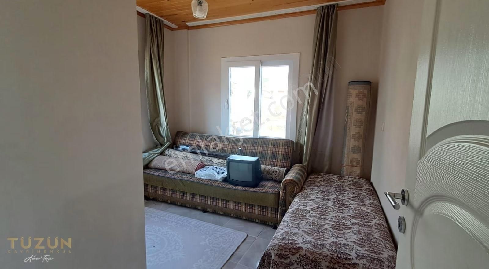 Tüzün'den Fındıkpınarın'da 938 M2 Arsa İçerisinde İki Katlı Ev - Görsel 25