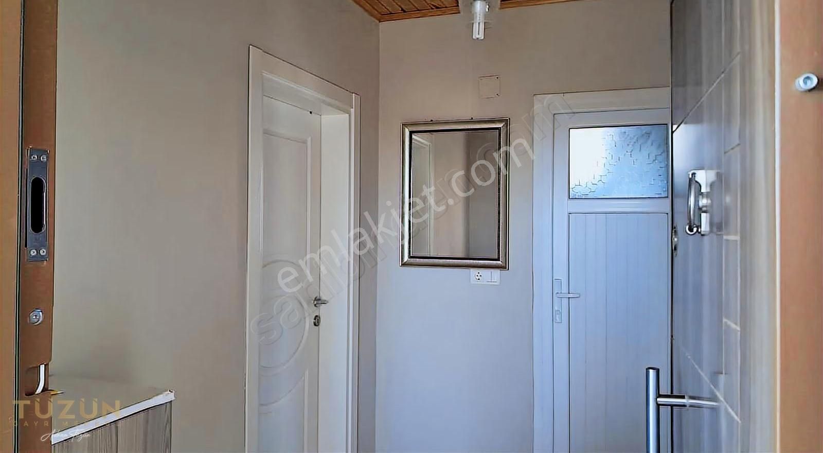 Tüzün'den Fındıkpınarın'da 938 M2 Arsa İçerisinde İki Katlı Ev - Görsel 13