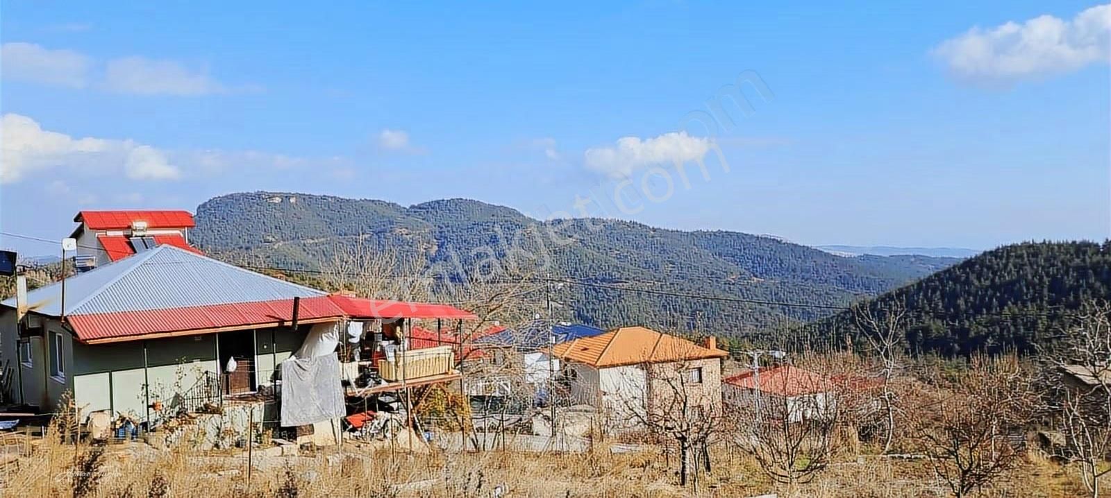 Tüzün'den Fındıkpınarın'da 938 M2 Arsa İçerisinde İki Katlı Ev - Görsel 12