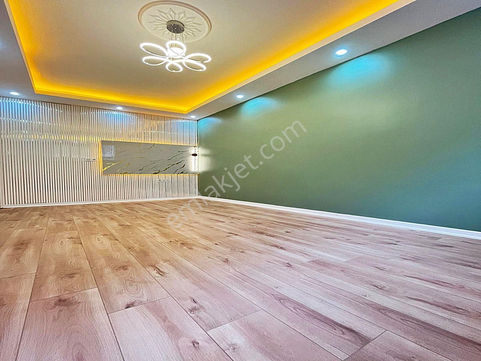 Esenyurt Güzelyurt Mahallesinde Metrobüse Yakın Geniş Bahçeli 2+1 Daire - Görsel 9