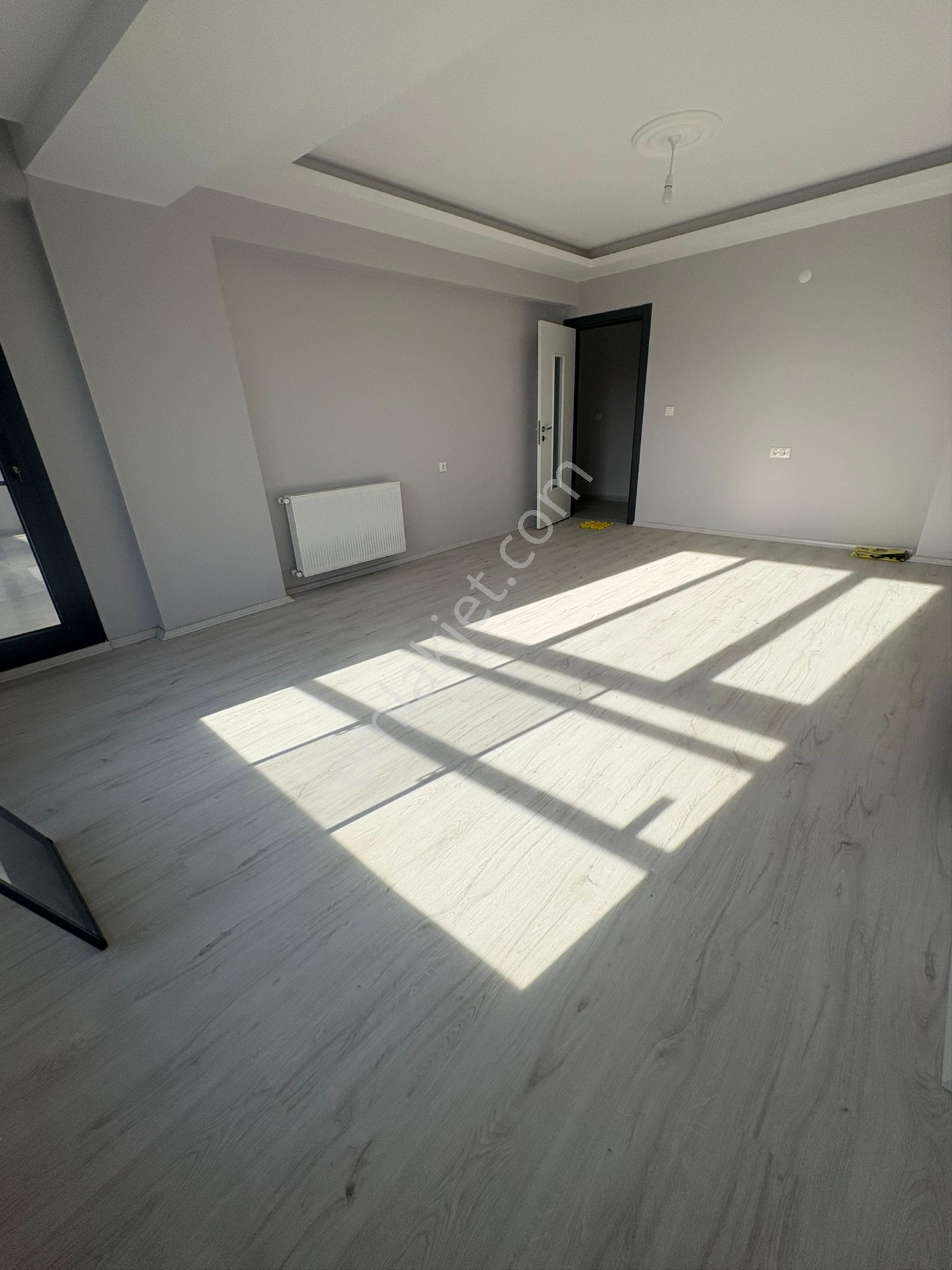 Pancar İzbana Yürüme Mesafesinde Sıfır D.gazlı 2+1 Kiralık Daire - Görsel 11