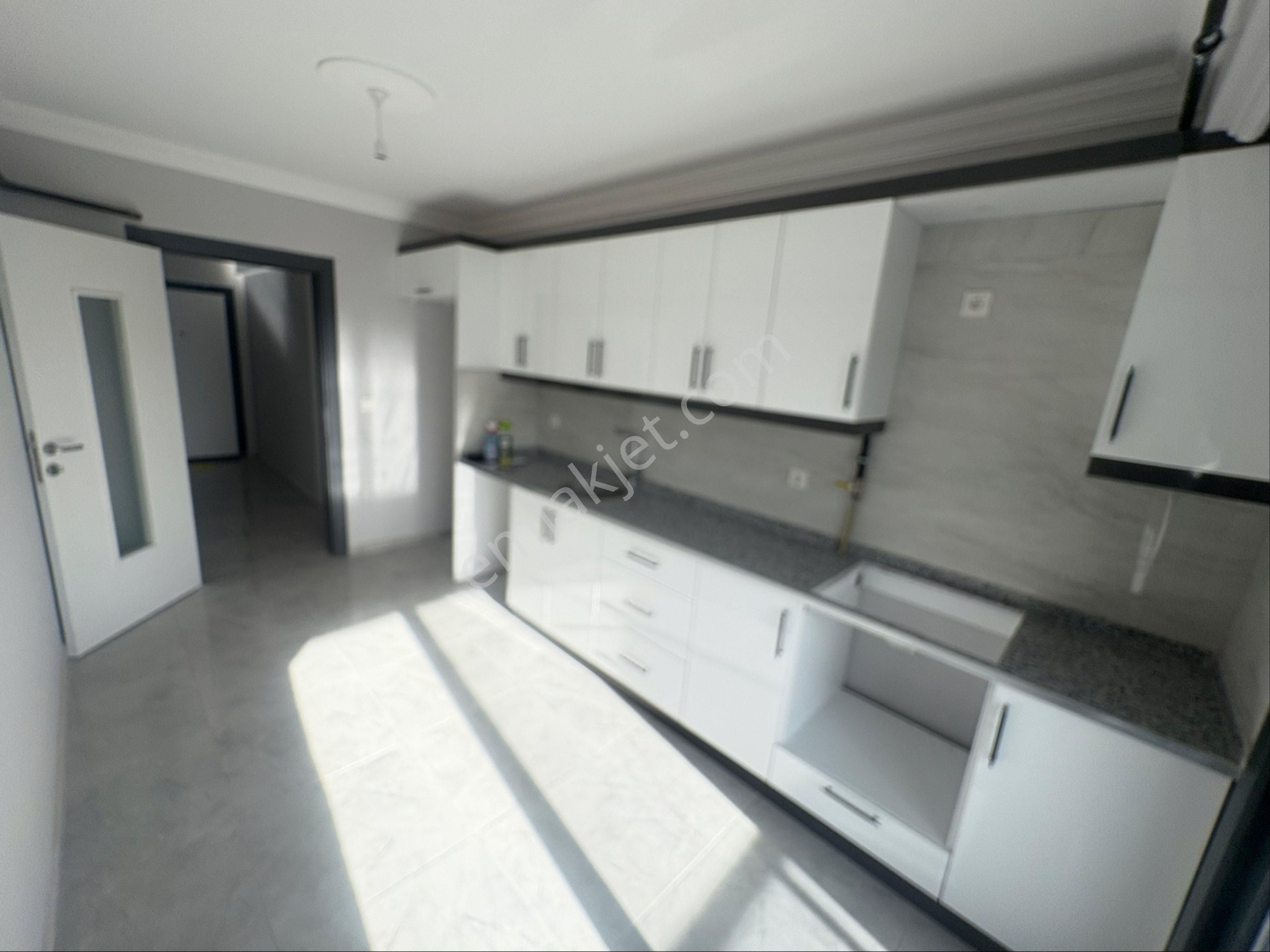 Pancar İzbana Yürüme Mesafesinde Sıfır D.gazlı 2+1 Kiralık Daire - Görsel 3