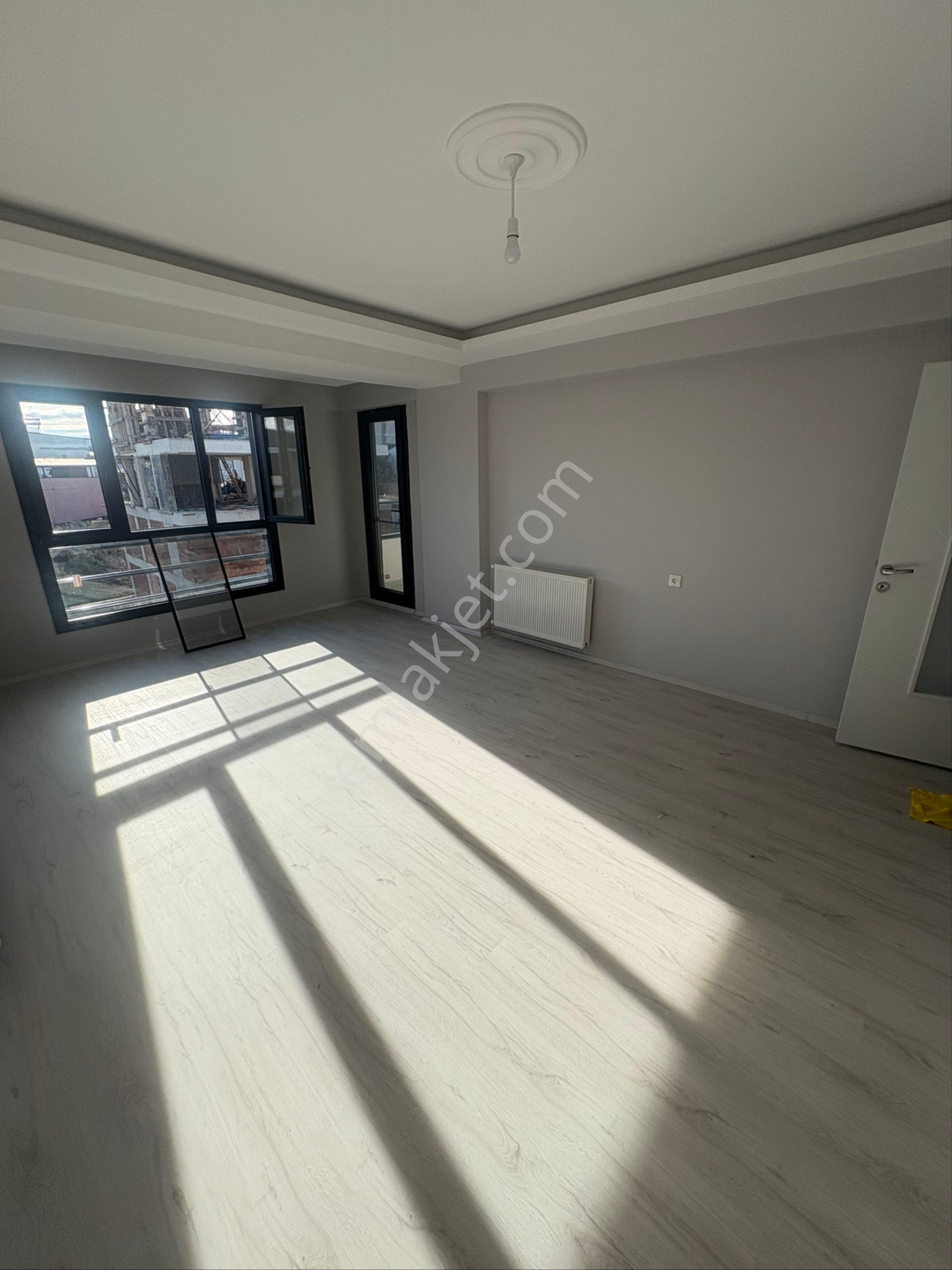 Pancar İzbana Yürüme Mesafesinde Sıfır D.gazlı 2+1 Kiralık Daire - Görsel 14
