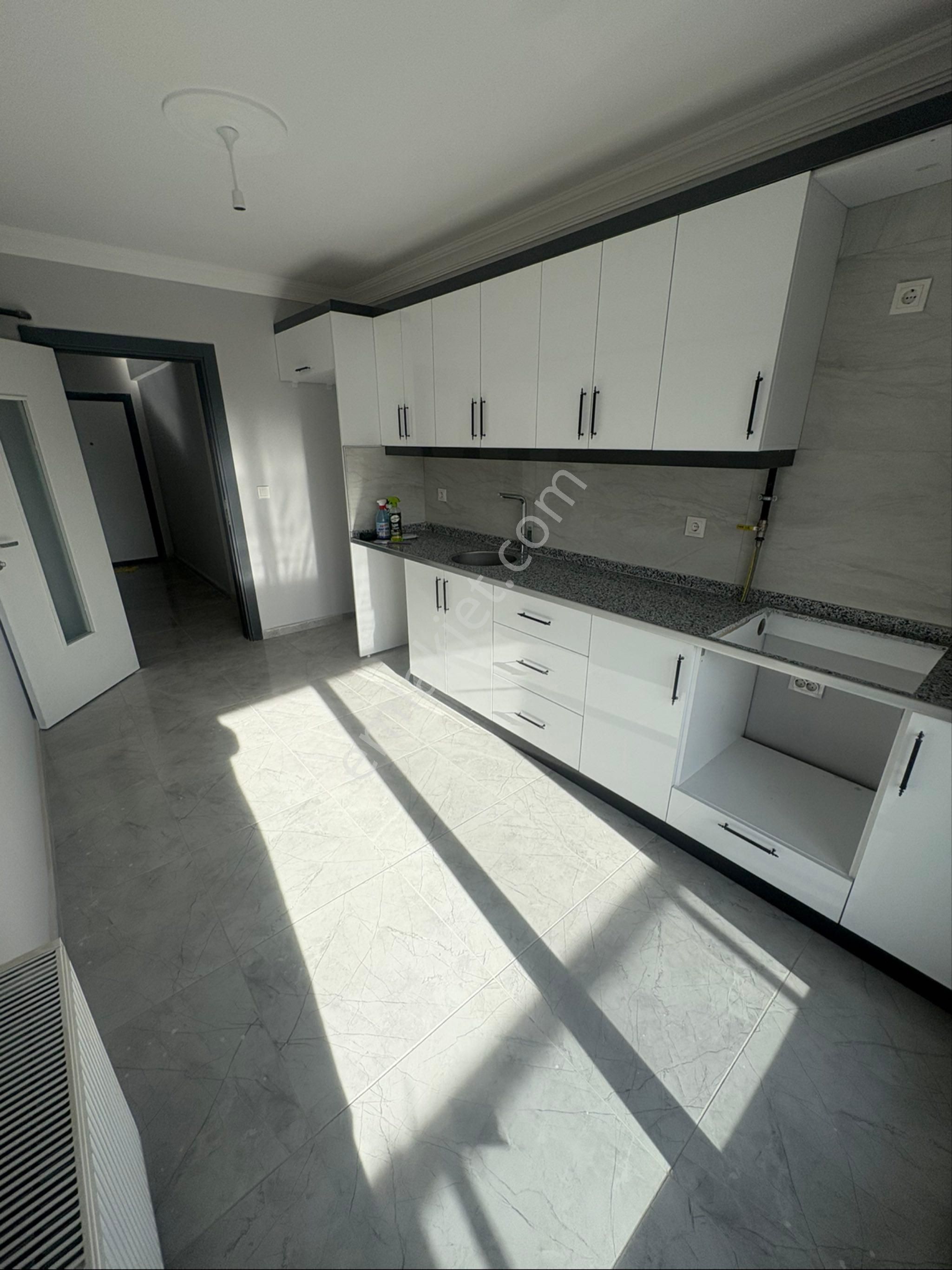 Pancar İzbana Yürüme Mesafesinde Sıfır D.gazlı 2+1 Kiralık Daire - Görsel 8