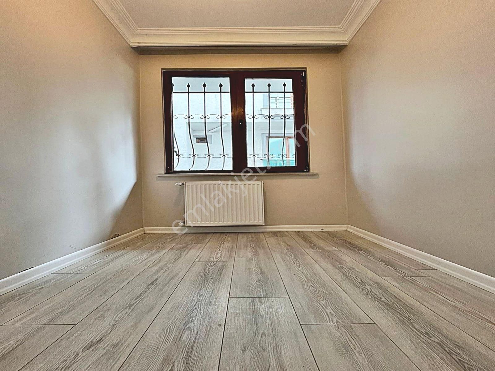 Esenyurt Mehmet Akif Ersoy Mahallesinde Butik Site İçerisinde Kelepir Yüksek Giriş 2+1 Daire - Görsel 8