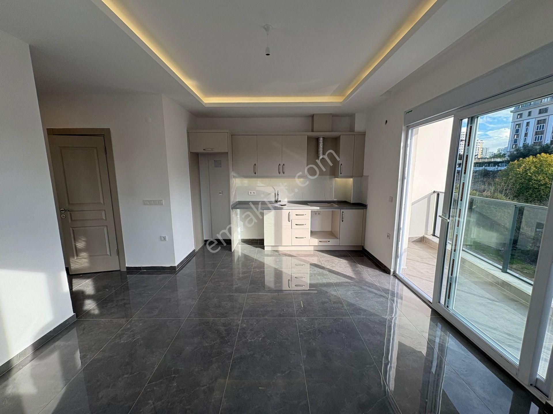 Alanya Mahmutlar Satılık 1+1 Fırsat Daire ! - Görsel 3