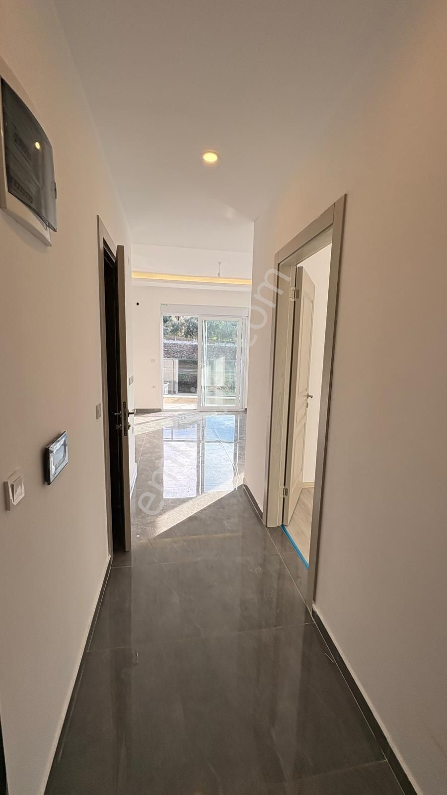 Alanya Mahmutlar Satılık 1+1 Fırsat Daire ! - Görsel 4