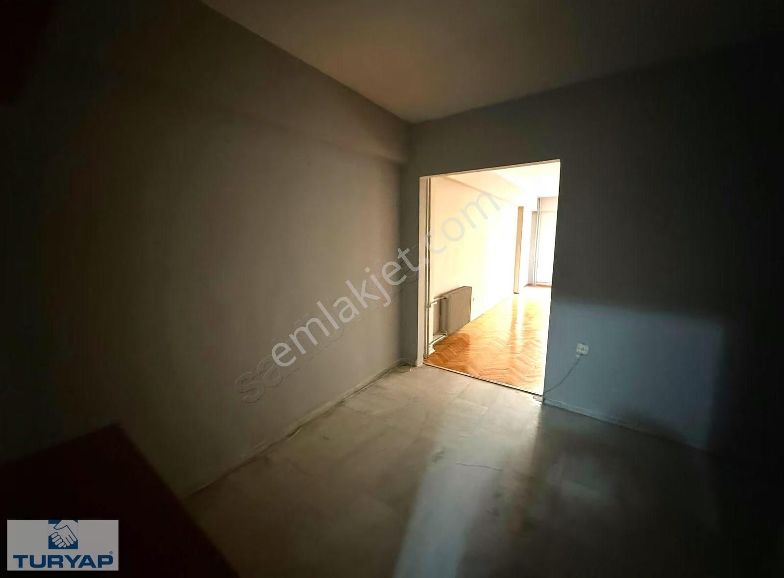 Turyap'tan Kozyatağı Minübüs Yoluna Yakın Satılık 2+1 Daire - Görsel 6