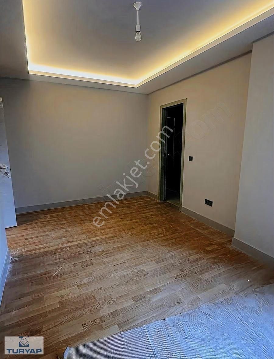 Kalamış Selahattin Pınar Sokak'ta Sıfır Binada Kiralık 3+1 Daire - Görsel 17