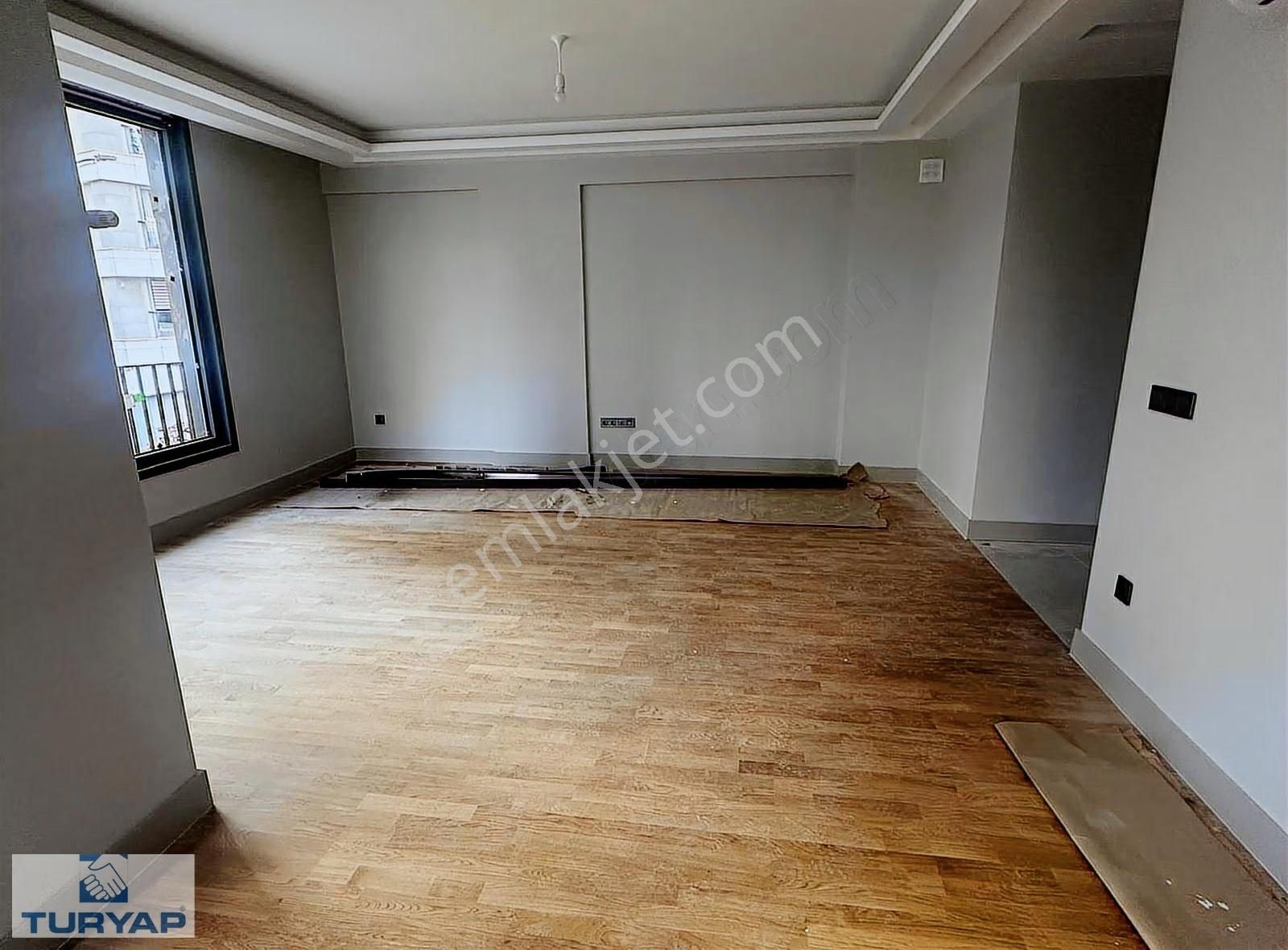 Kalamış Selahattin Pınar Sokak'ta Sıfır Binada Kiralık 3+1 Daire - Görsel 13