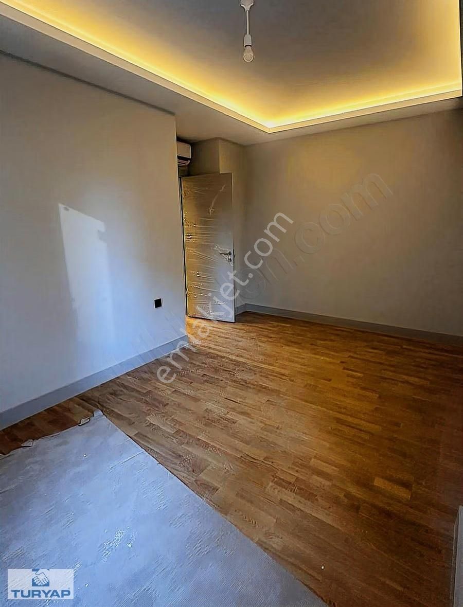 Kalamış Selahattin Pınar Sokak'ta Sıfır Binada Kiralık 3+1 Daire - Görsel 18