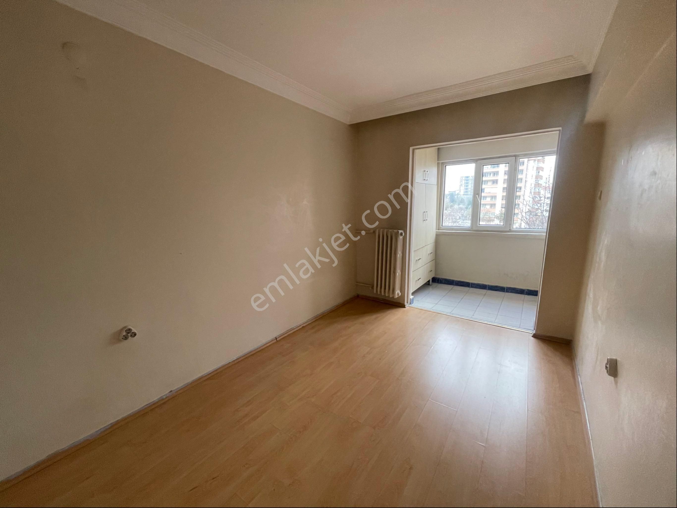Demetevler Mah. Sayıştay Sitesi 3+1 Satılık Daire - Görsel 30