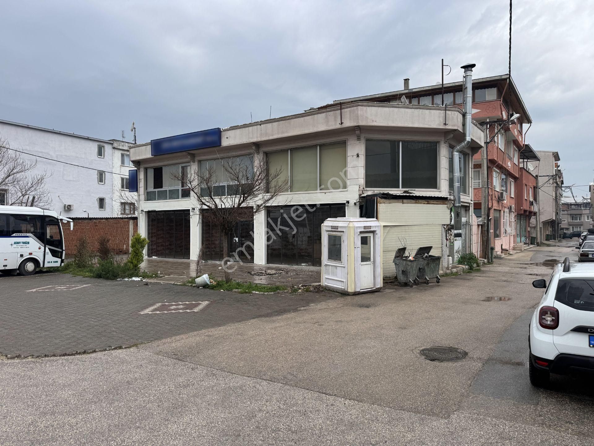 İdenova'dan Mudanya Yolu Üzerinde 15m Cepheli Kiralık Dükkan