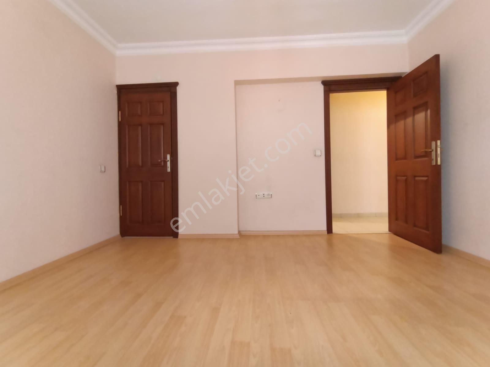 Emaks'tan/akpınar/mevlana Bulv.yakını/katta/bakımlı/3+1/125 M2 - Görsel 9