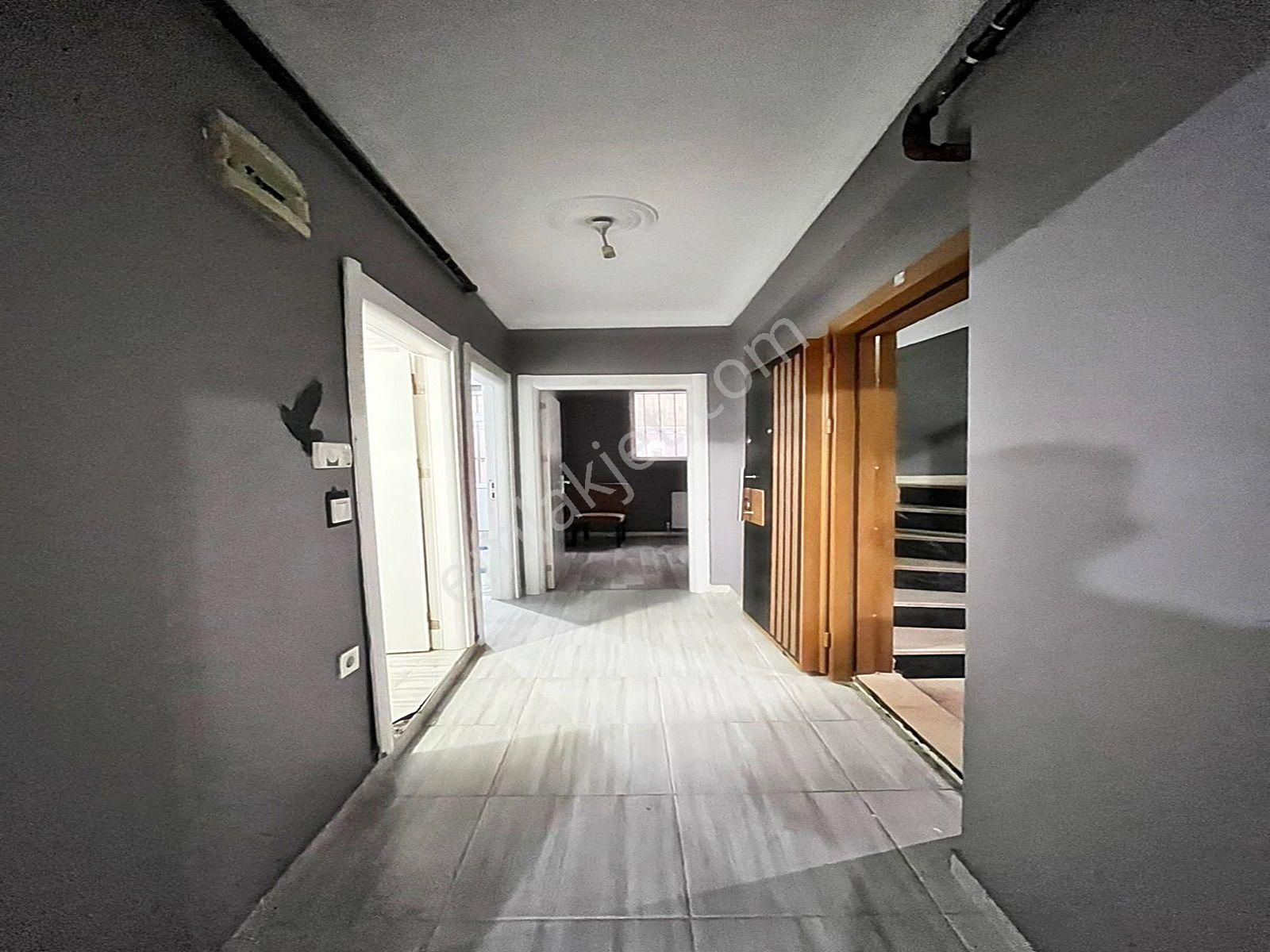 Şahane Yapı' Dan Çınar Mahallesinde 1+1 Bahçe - Görsel 11