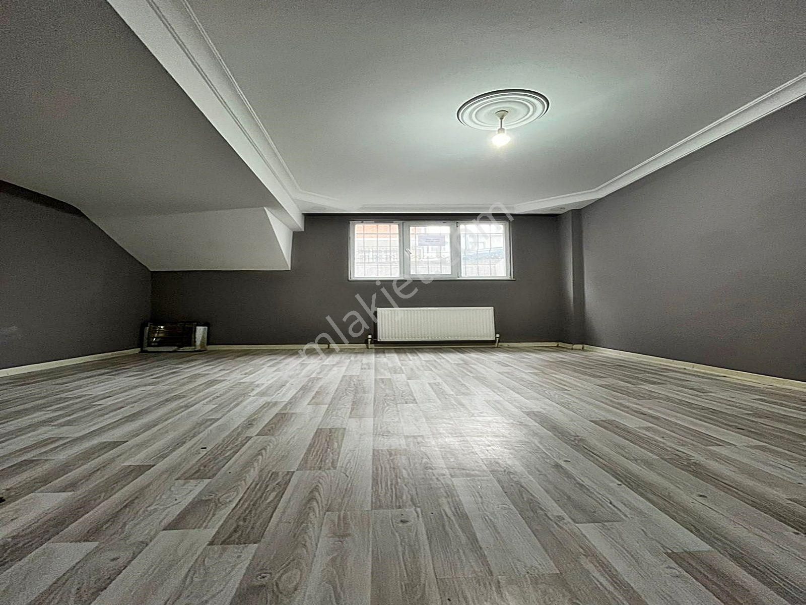 Şahane Yapı' Dan Çınar Mahallesinde 1+1 Bahçe