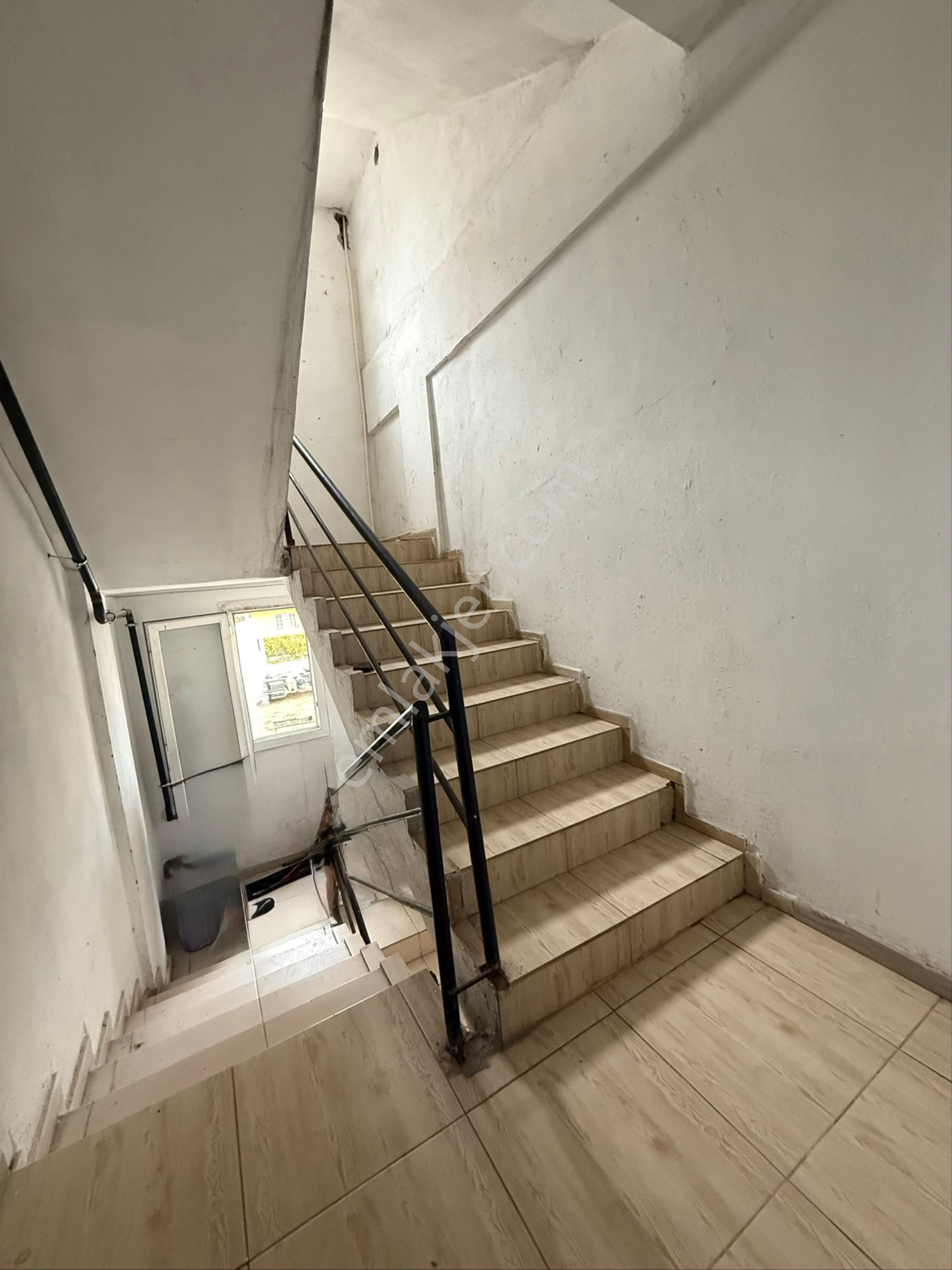 Müstakil Ev Konforu | Bahçeşehir’de Balkonlu Geniş 2+1 - Görsel 28