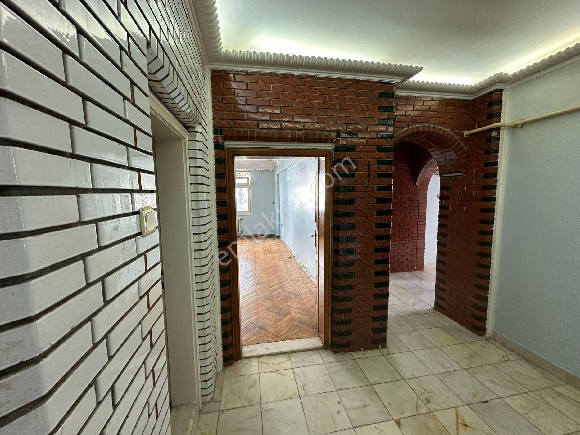 Golden Key Gayrimenkul'den Kalkınma Mahallesi Kiralık 3+1 Daire - Görsel 3