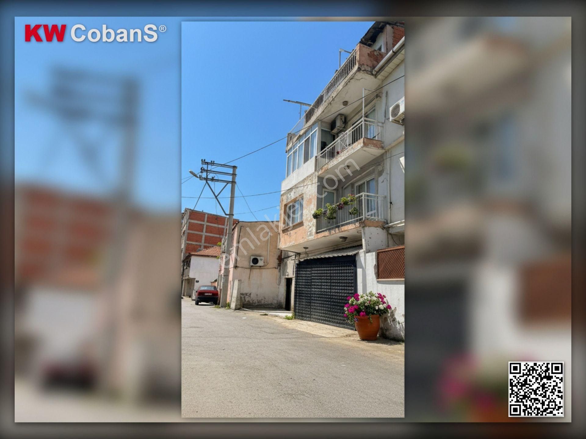 Kw Cobans'tan Merkezi Konumda, 4 Katlı 4 Daireli Yatırımlık Komple Bina! - Görsel 2