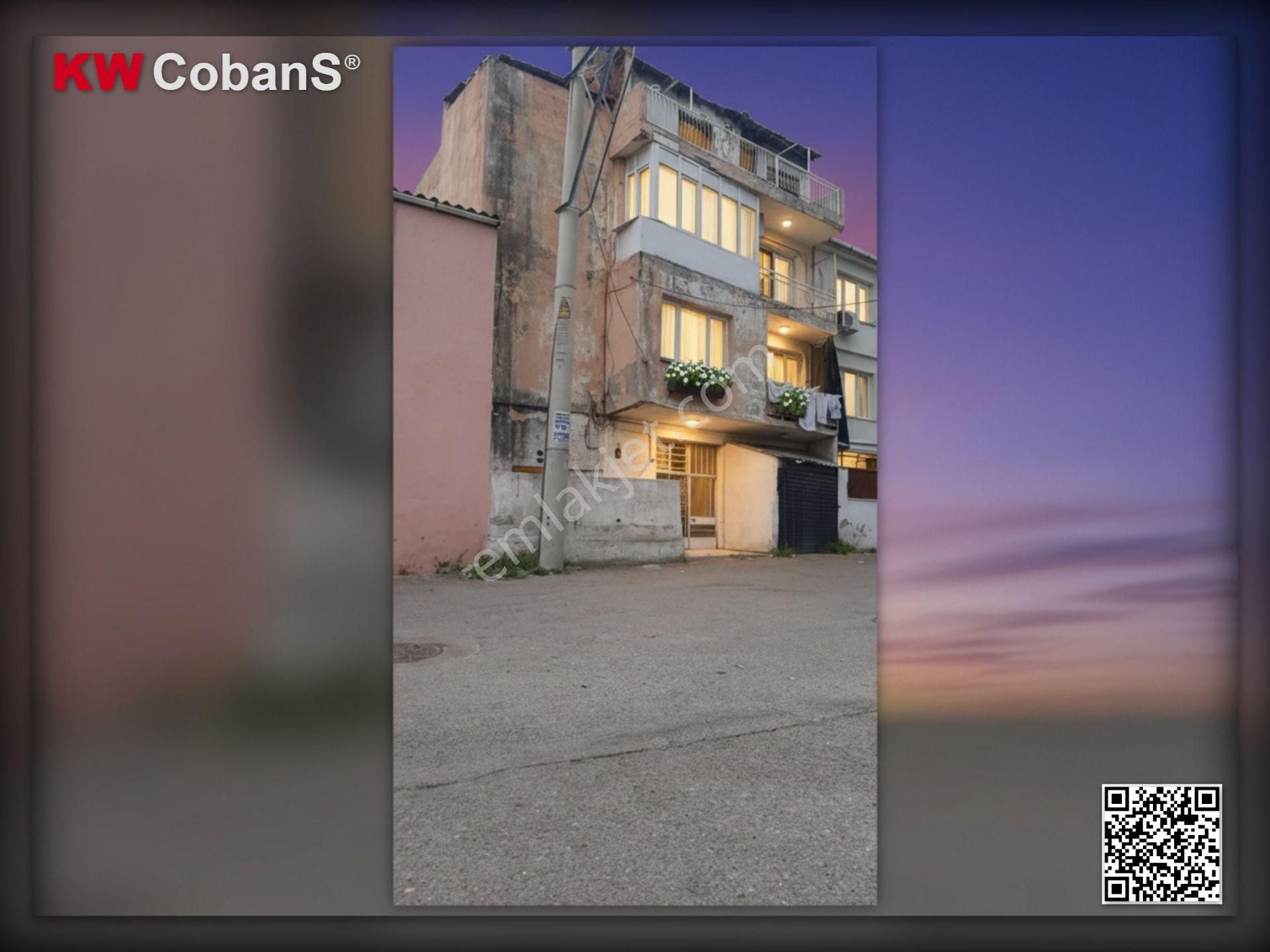 Kw Cobans'tan Merkezi Konumda, 4 Katlı 4 Daireli Yatırımlık Komple Bina!