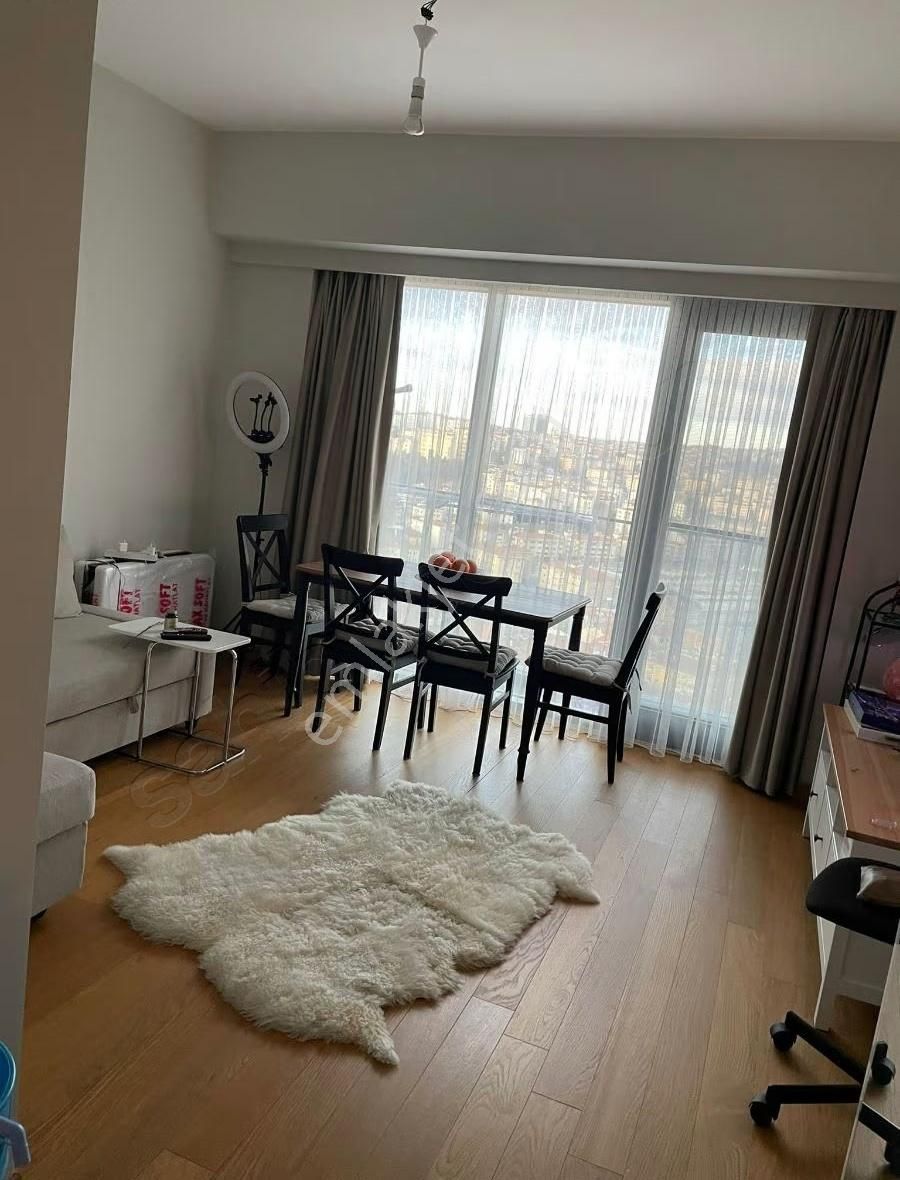 Fortis Sinanlı'da 1+1 Kiralık Boş Daire 17.kat