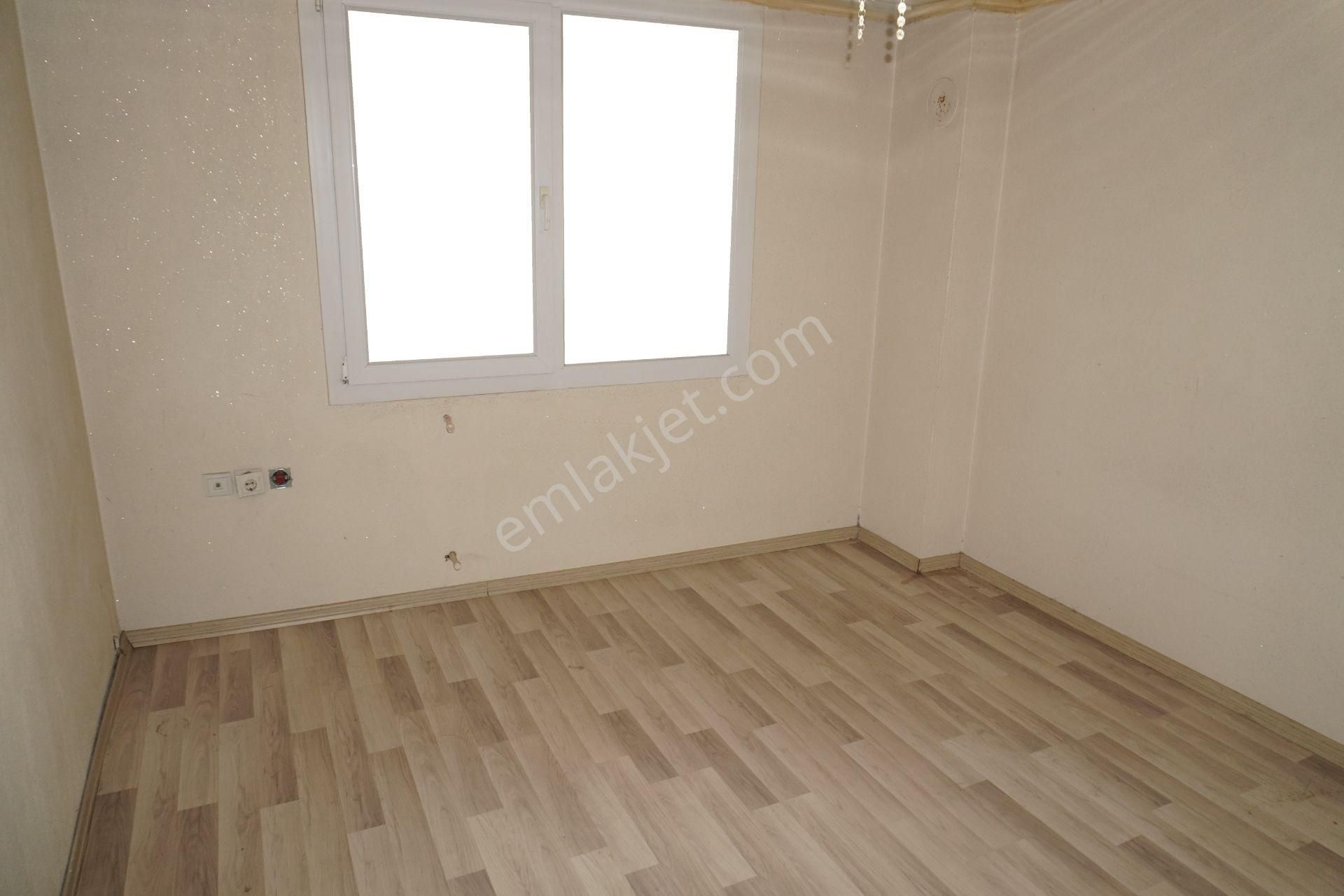 Asarlık Da Kiralık 2+1 3.kat Çift Balkonlu Çiğli Serkan Emlak Dan - Görsel 14