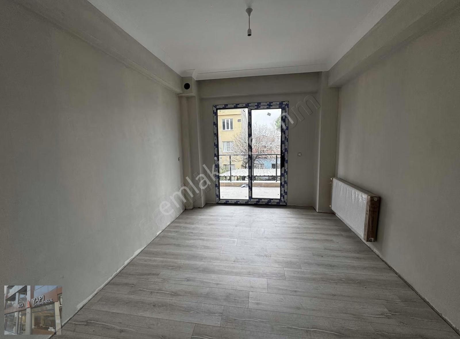 Ata Yapı&gayrimenkulden Ara Kat 1+1 Daire - Görsel 4