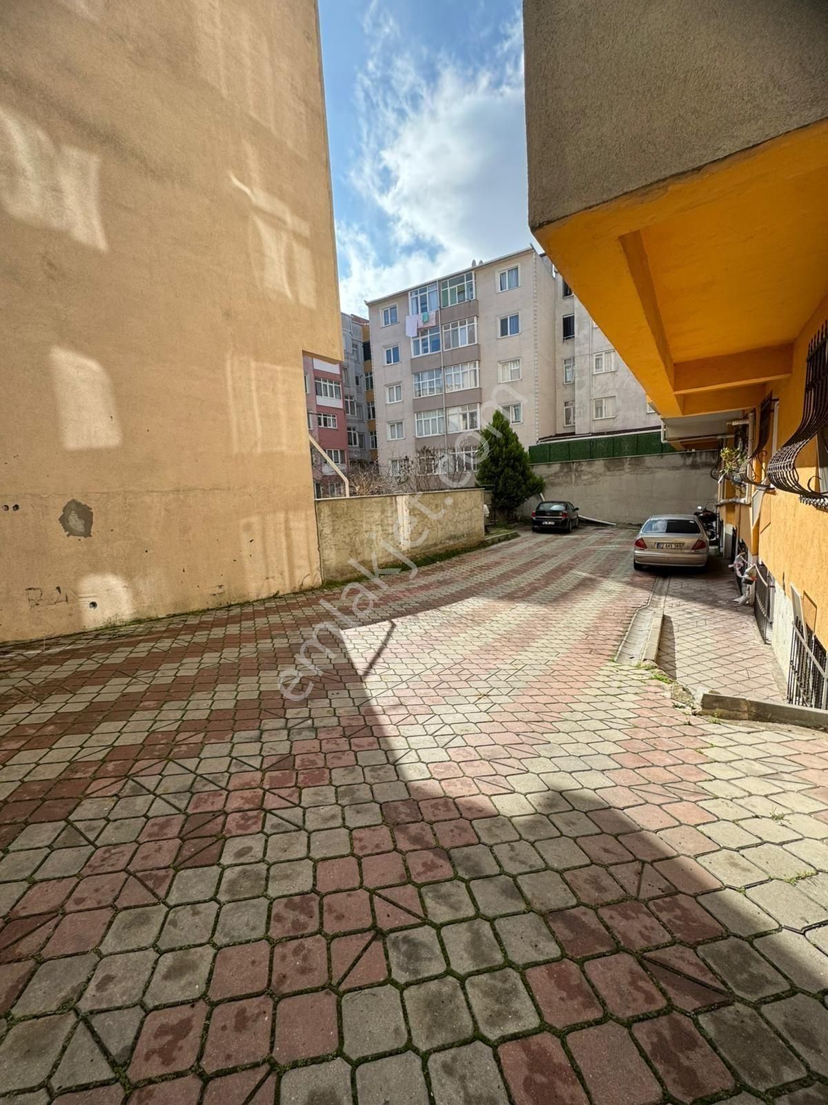 Tuğra'dan Reşadiye Mahallesinde 145 M2 İskanlı Kullanışlı Daire - Görsel 24