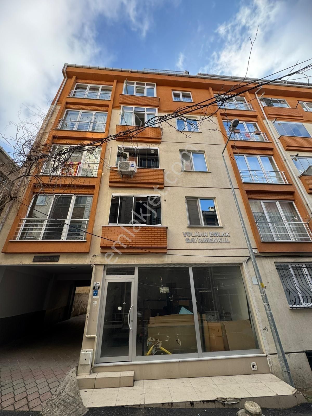 Tuğra'dan Reşadiye Mahallesinde 145 M2 İskanlı Kullanışlı Daire - Görsel 35