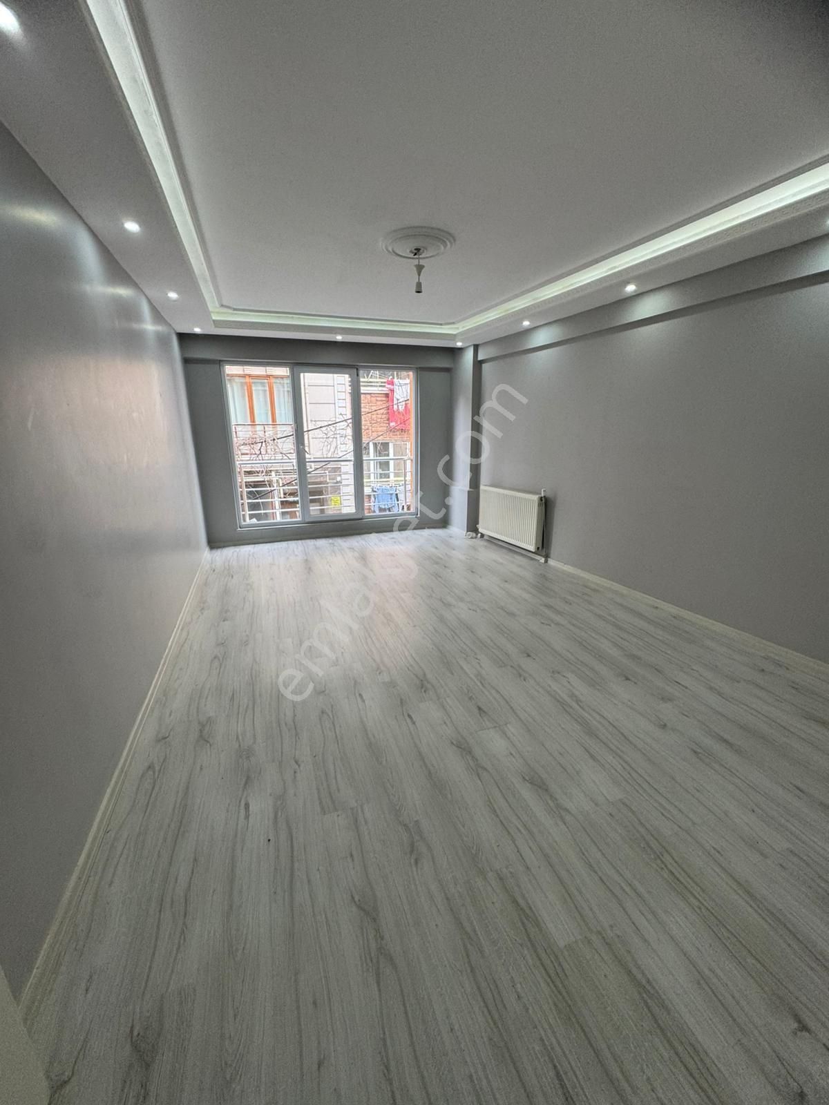 Tuğra'dan Reşadiye Mahallesinde 145 M2 İskanlı Kullanışlı Daire - Görsel 26