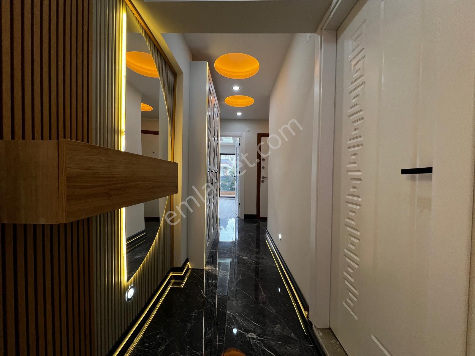 Yiğit'ten Akçay Kalbinde 2+1 Lüks Tasarım Hamam Konseptli Daire - Görsel 31