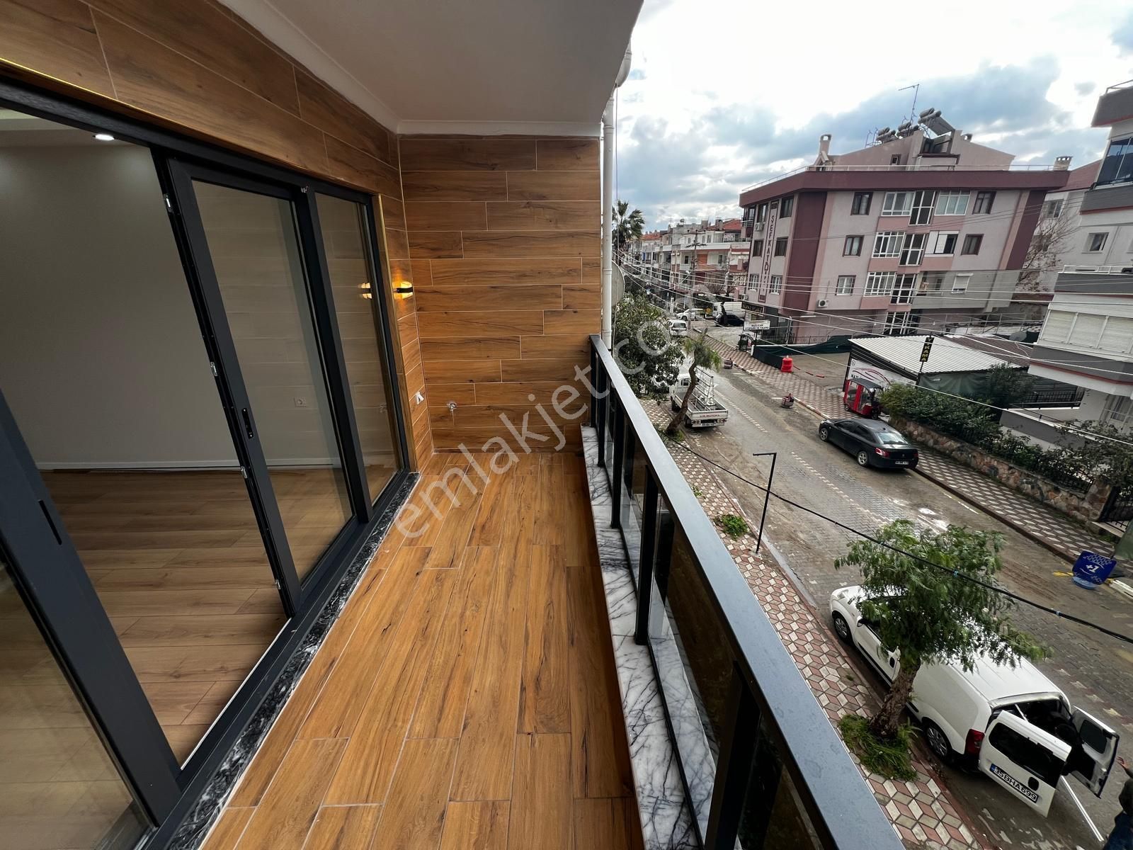 Yiğit'ten Akçay Kalbinde 2+1 Lüks Tasarım Hamam Konseptli Daire - Görsel 18