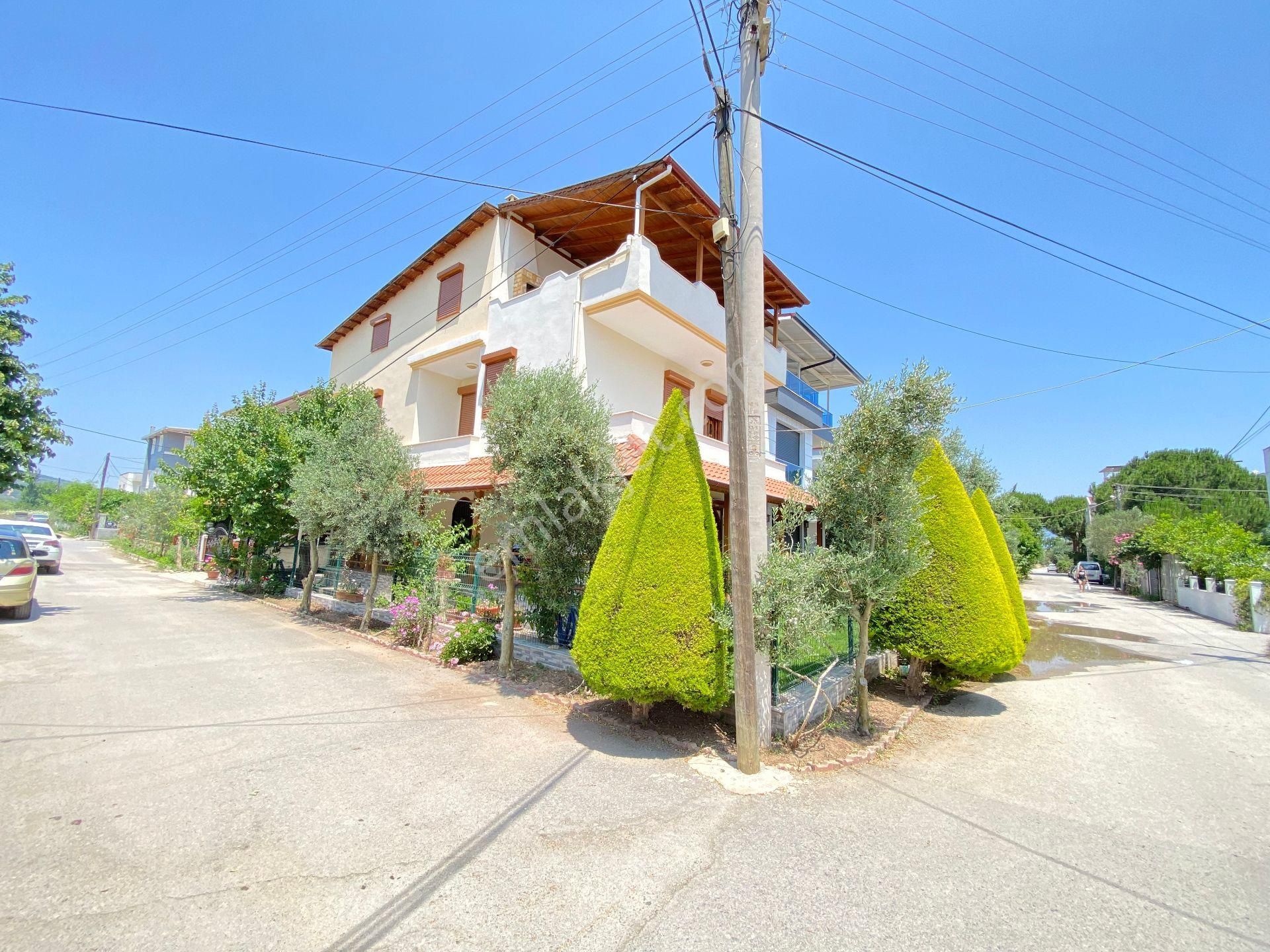 Seferihisar Doğanbey’de Denize 350m Mesafede, Geniş Ve Huzurlu 7+1 Villa - Görsel 2