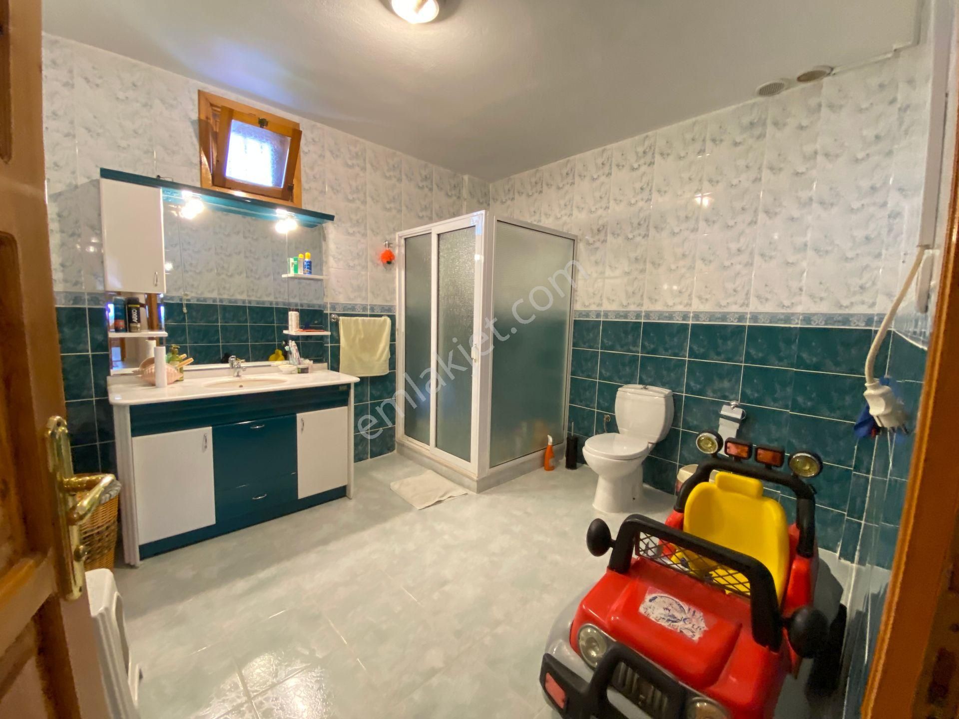 Seferihisar Doğanbey’de Denize 350m Mesafede, Geniş Ve Huzurlu 7+1 Villa - Görsel 21