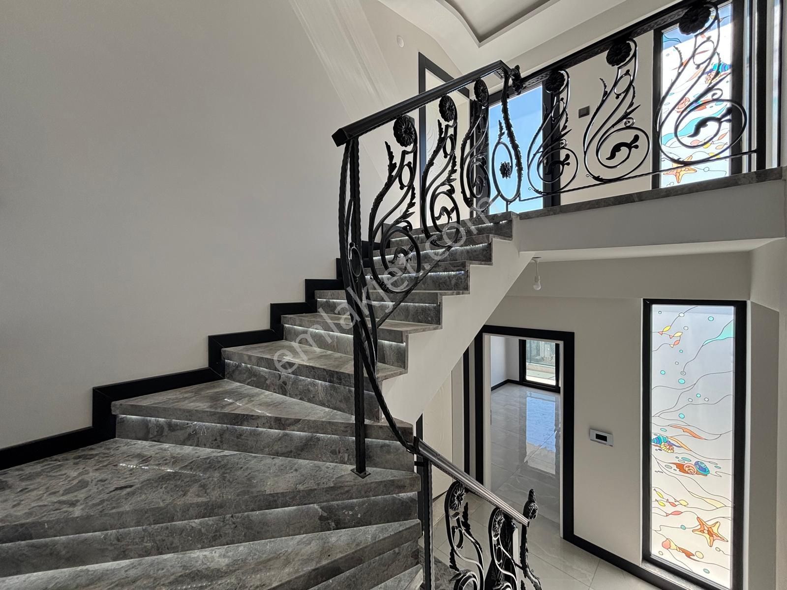 Yiğit'ten Güre De 5+1 Müstakil Havuzlu Kapalı Otoparklı Villa - Görsel 14