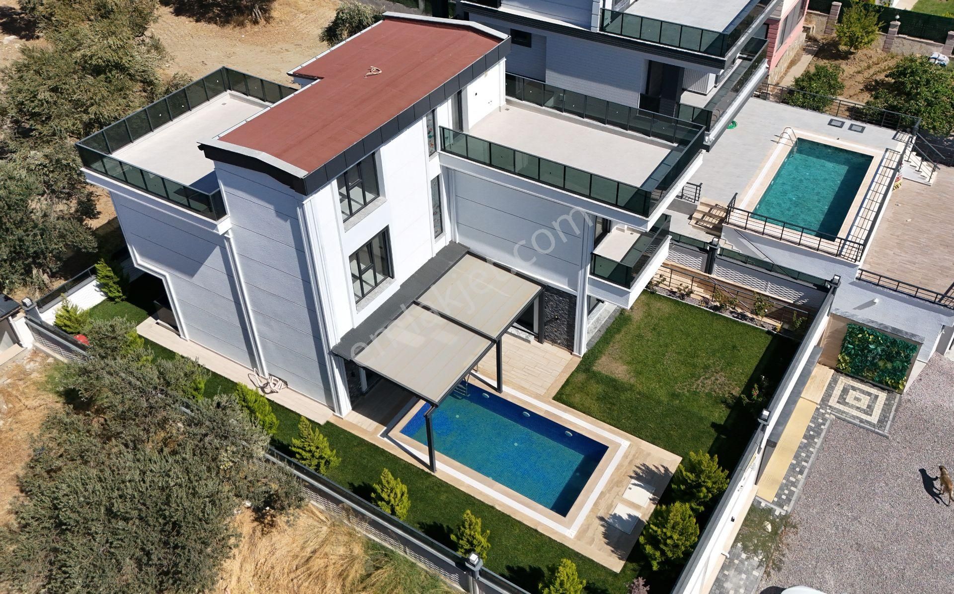 Yiğit'ten Güre De 5+1 Müstakil Havuzlu Kapalı Otoparklı Villa - Görsel 3