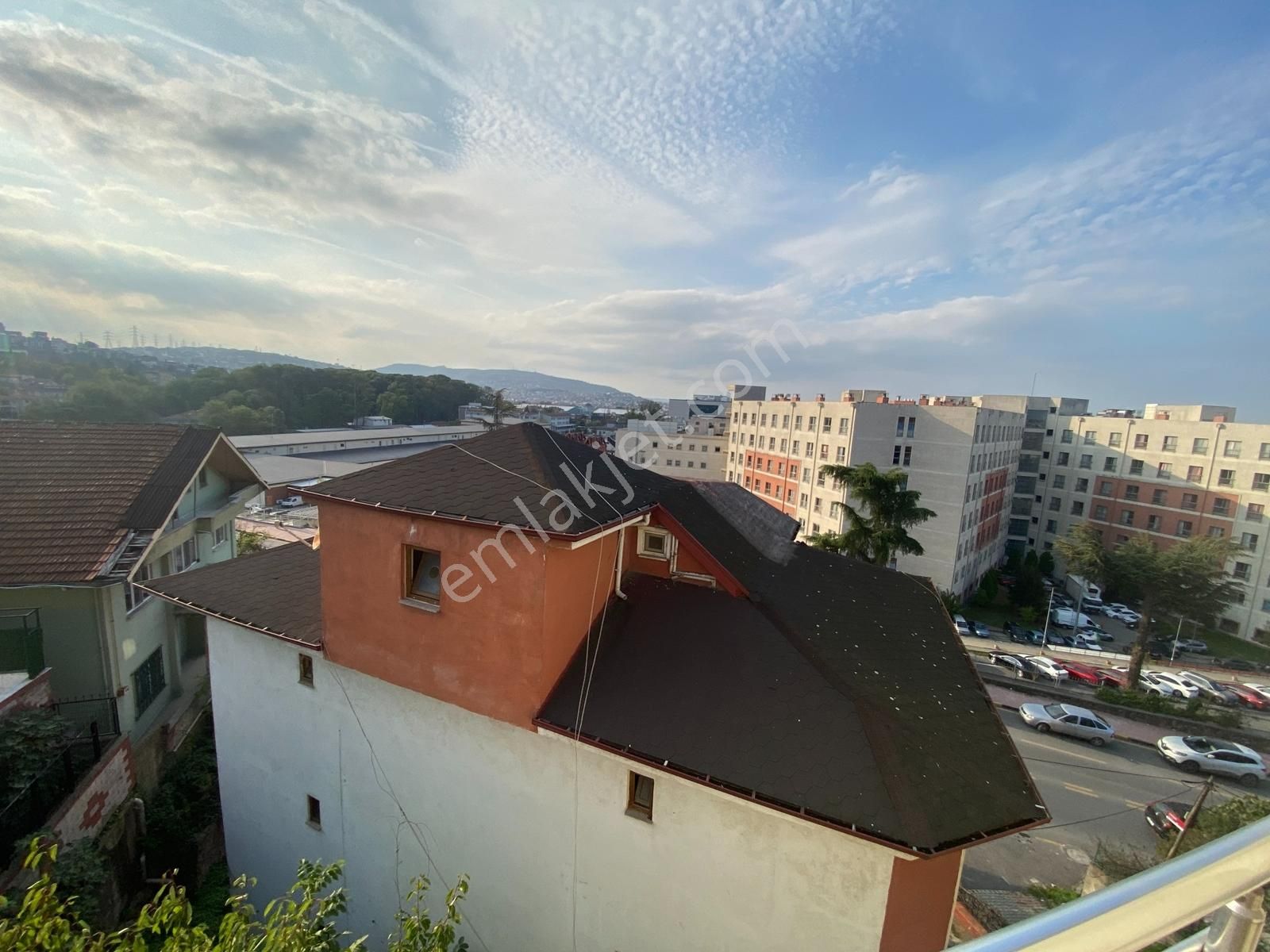 Adapazarı Araştırma Hastanesi Karşısı Satılık Büyük 2+1 Daire - Görsel 9