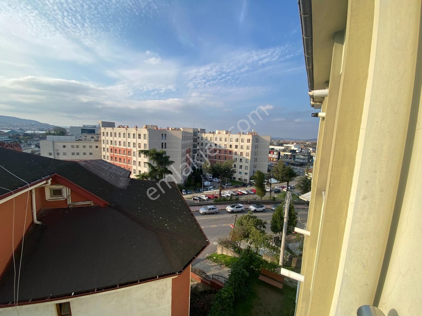 Adapazarı Araştırma Hastanesi Karşısı Satılık Büyük 2+1 Daire - Görsel 12