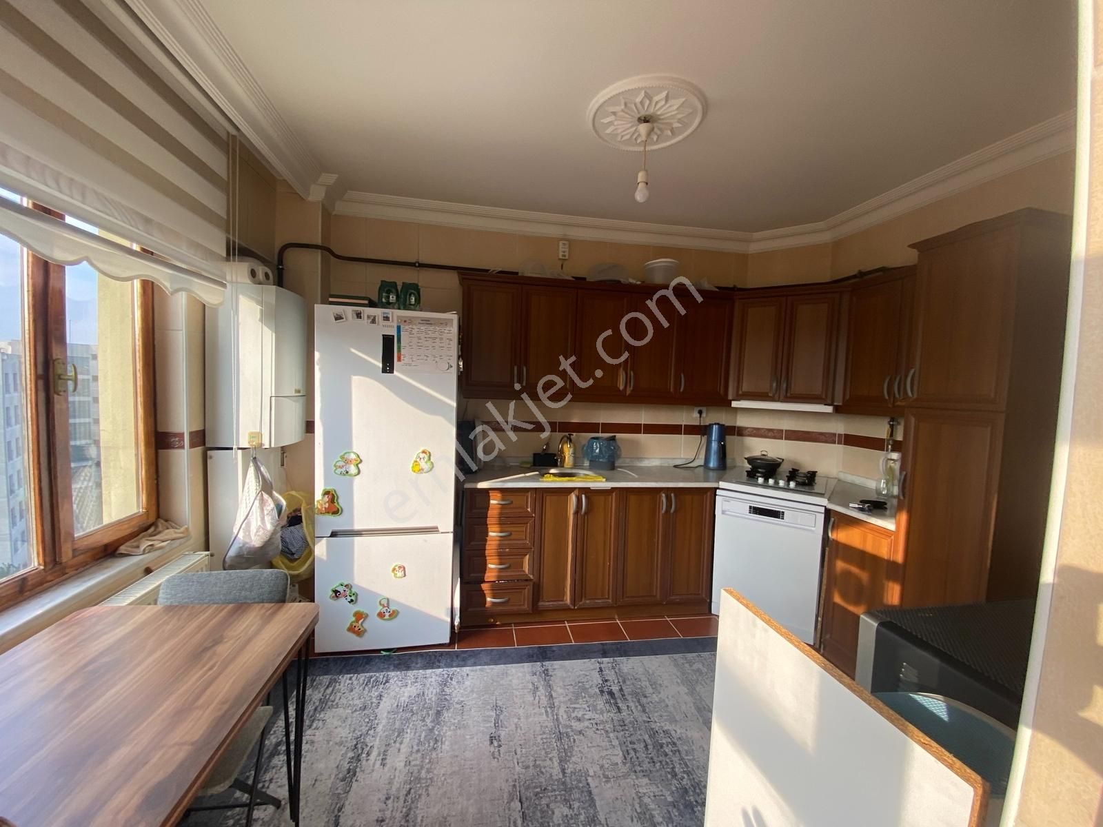 Adapazarı Araştırma Hastanesi Karşısı Satılık Büyük 2+1 Daire - Görsel 17