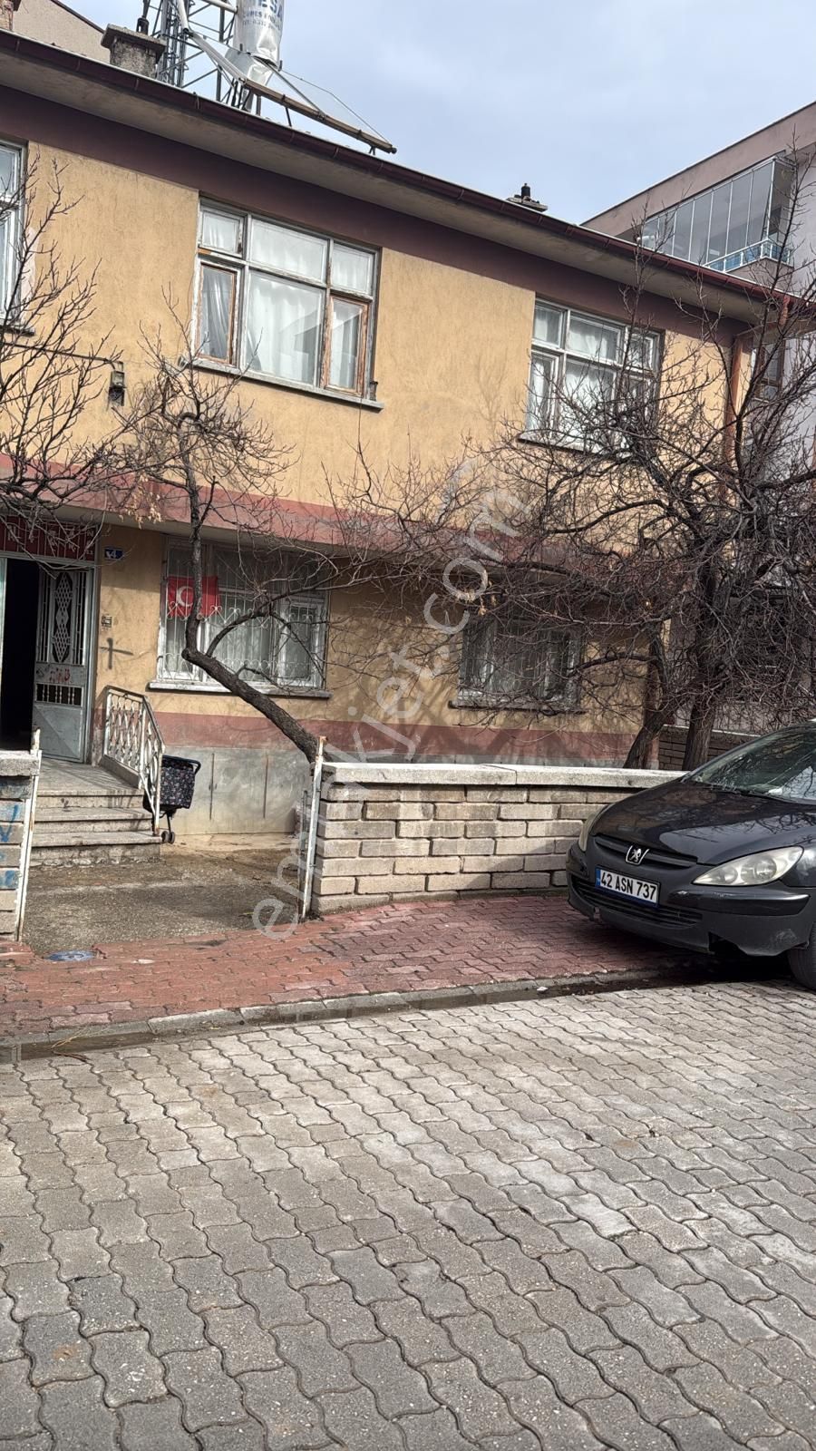 Şefikcan Avrukon Plaza Arkası Satılık