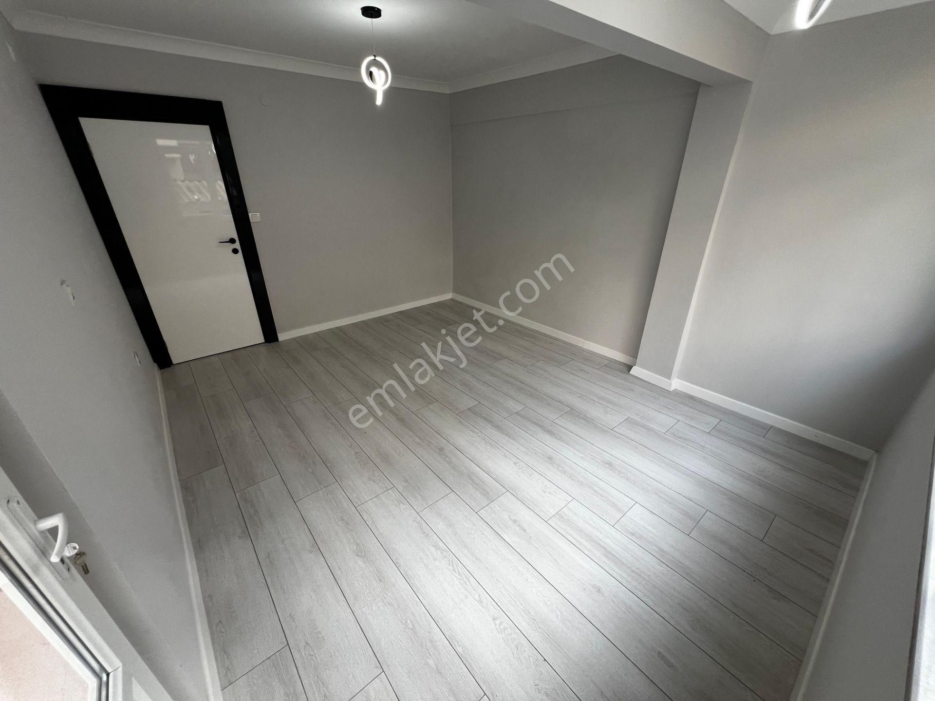 Yiğit'ten Akçay Merkezde 2+1 Müstakil Tadında Full Yapılı Daire - Görsel 19