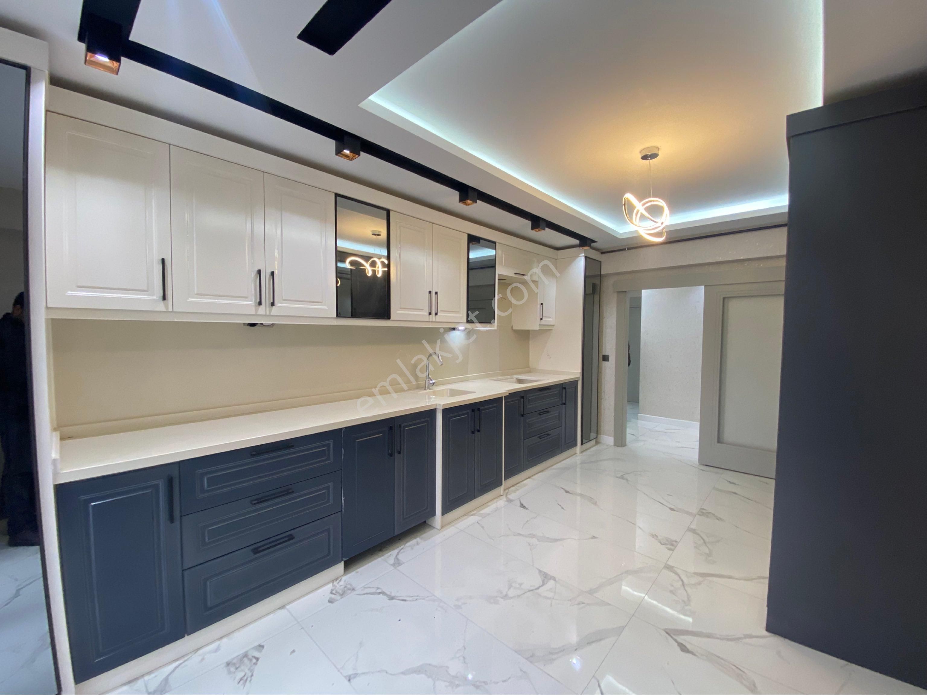 Keçiören Bağlum Karakaya'da Bulvar Yakını 0 Giyinme Odalı 4+1 Satılık Masrafsız Daire - Görsel 4