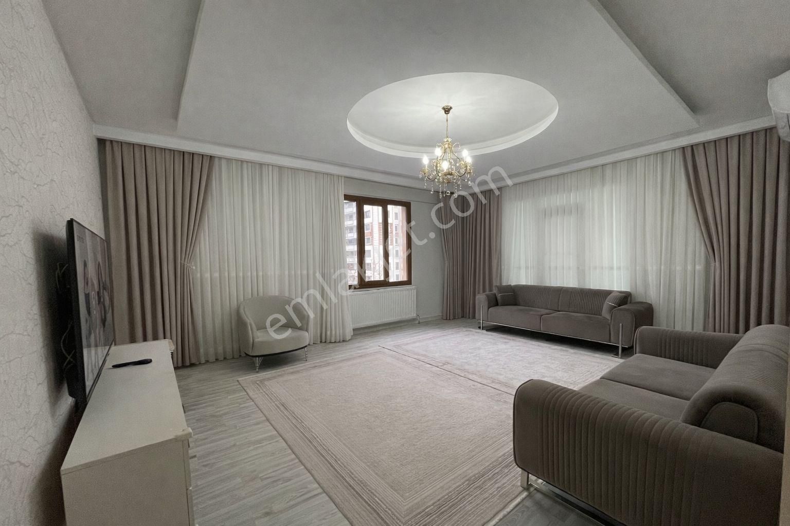 Gökkuşağı Villaları Civarında Satılık 4+1 Fırsat Daire - Görsel 7