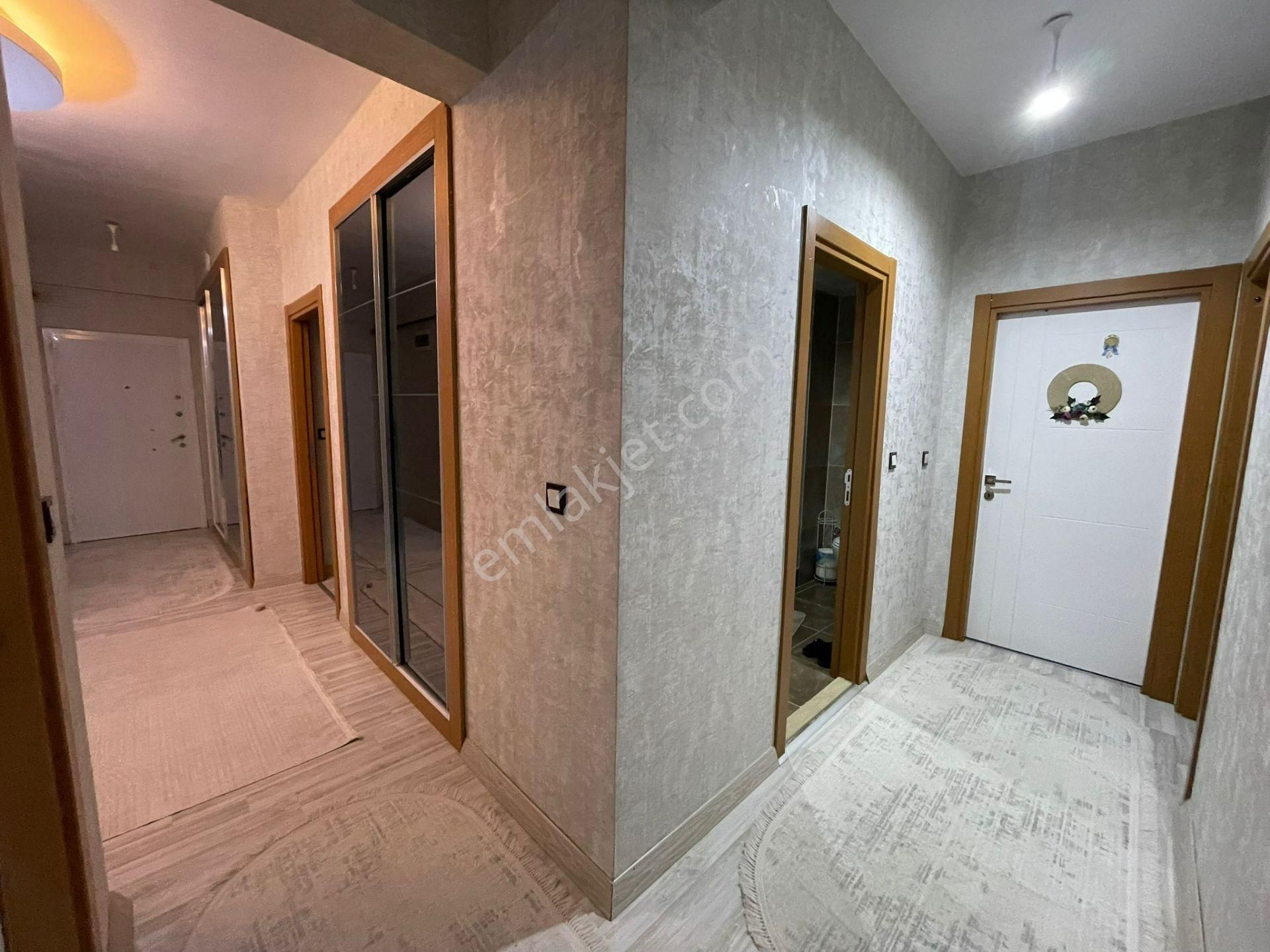 Gökkuşağı Villaları Civarında Satılık 4+1 Fırsat Daire - Görsel 24