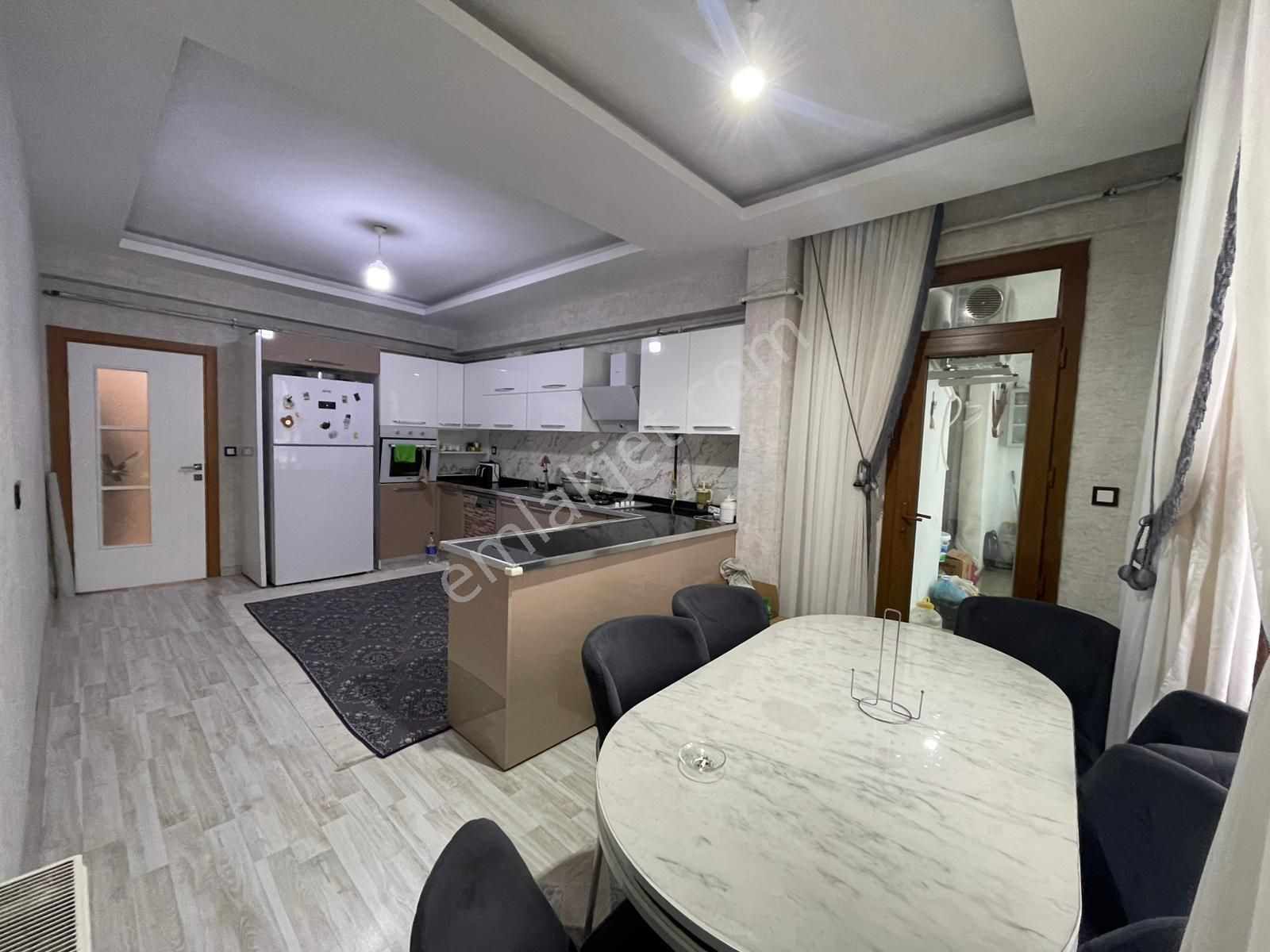 Gökkuşağı Villaları Civarında Satılık 4+1 Fırsat Daire - Görsel 17