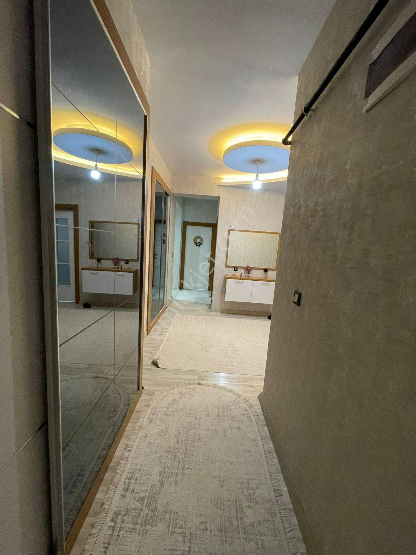 Gökkuşağı Villaları Civarında Satılık 4+1 Fırsat Daire - Görsel 10