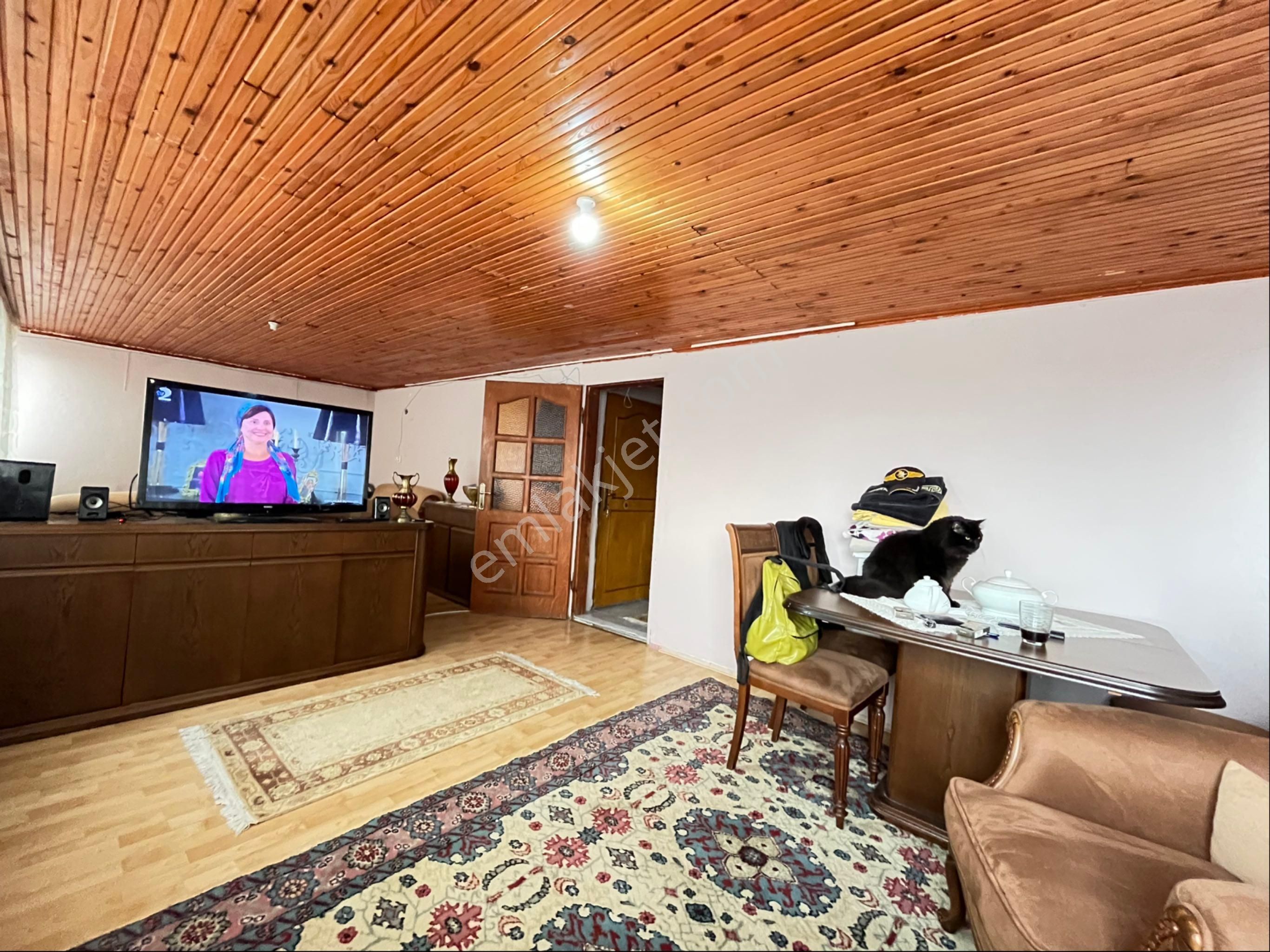 İmren Gayrimenkulden Satılık Fevzi Çakmak Mh.'sinde 2+1 110 M2 Yatırıma Uygun