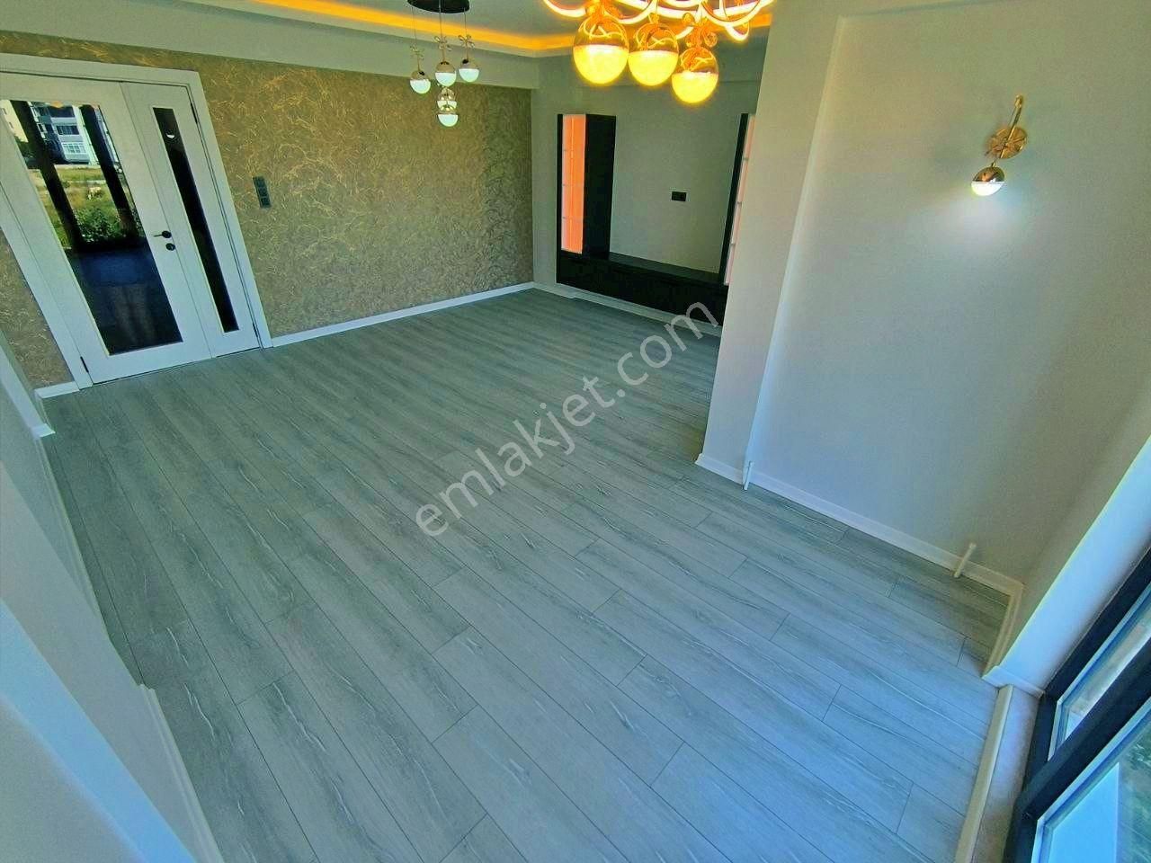 Uytundan İkizçayda Doğalgazlı Satılık Lüx Tasarım 3+1 Daire - Görsel 20